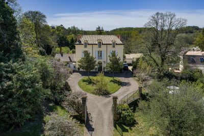 Sale Luxury house Bergerac 14&nbsp;Rooms 420&nbsp;m²