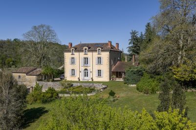 Vente Maison de luxe Bergerac 14&nbsp;Pièces 420&nbsp;m²