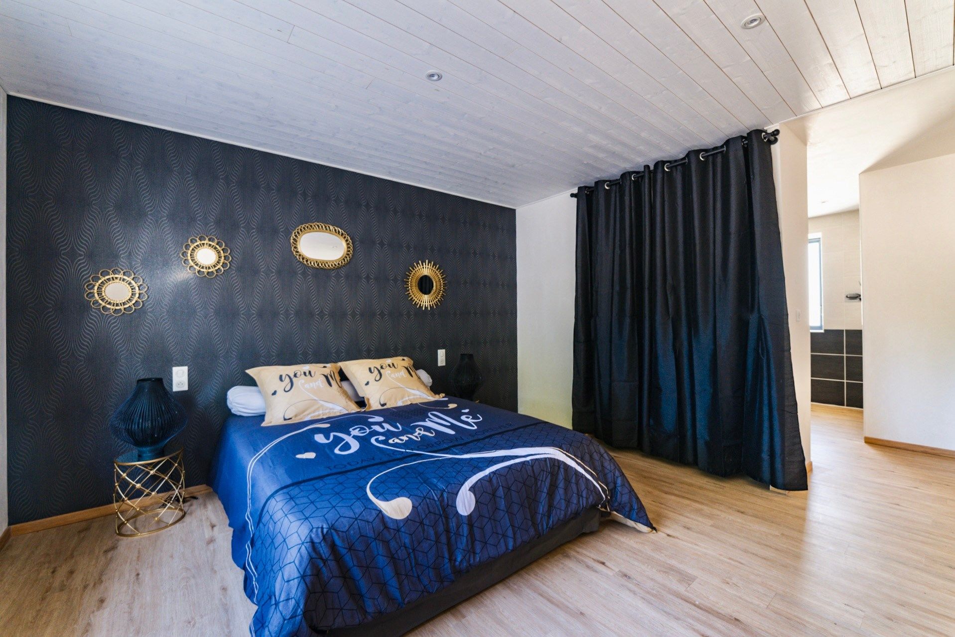 luxury house 17 Rooms for sale on PLOMEUR (29120)