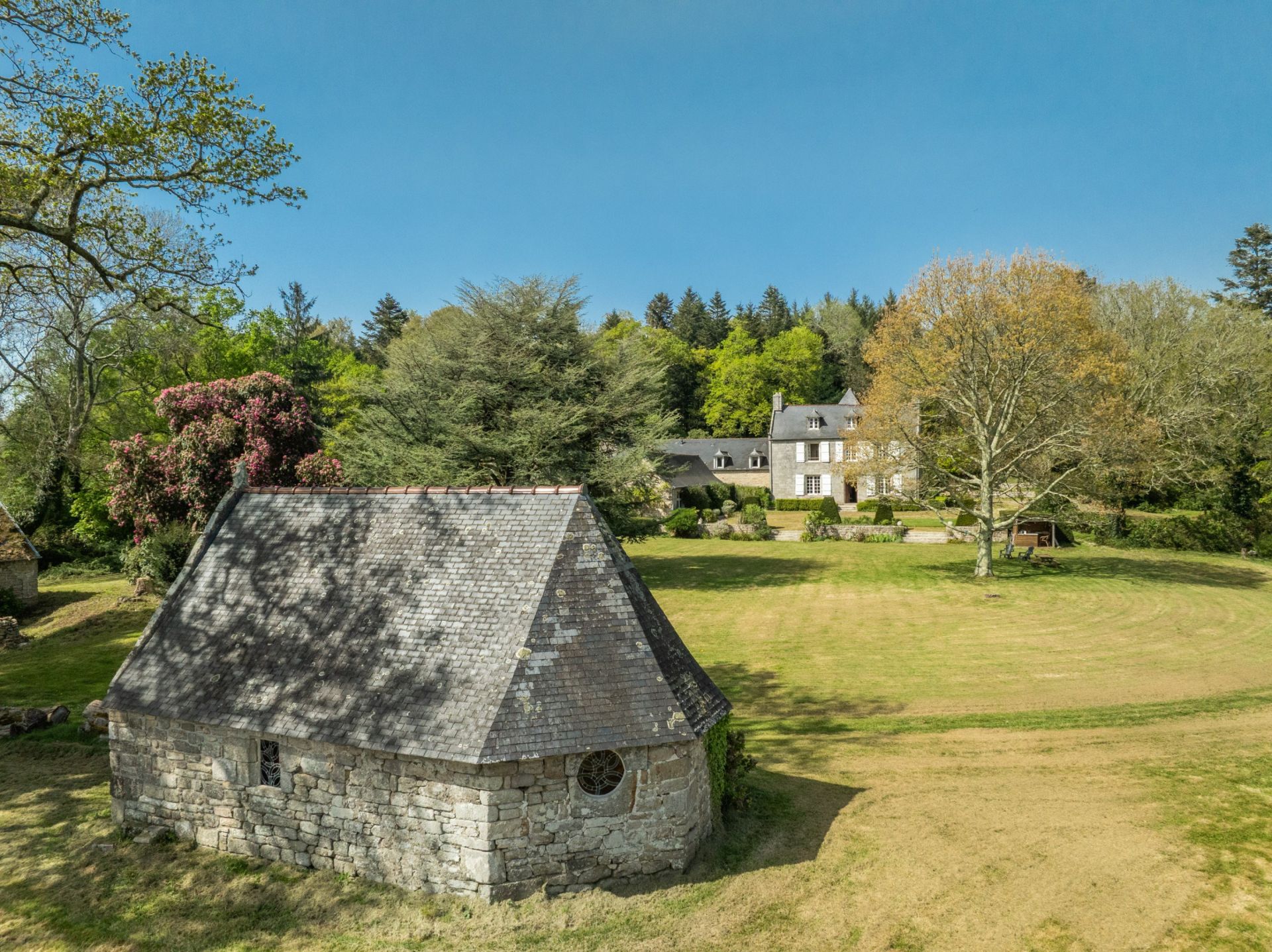 propriété de luxe 20 Pièces en vente sur QUIMPER (29000)