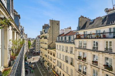 Vente Appartement de luxe Paris 10 5&nbsp;Pièces 114.6&nbsp;m²