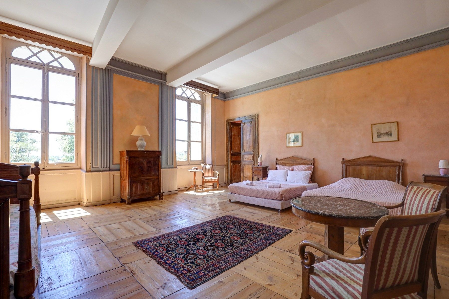 castle 30 Rooms for sale on LECTOURE (32700)