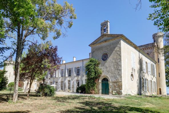 Sale Castle Lectoure 30&nbsp;Rooms 1432&nbsp;m²