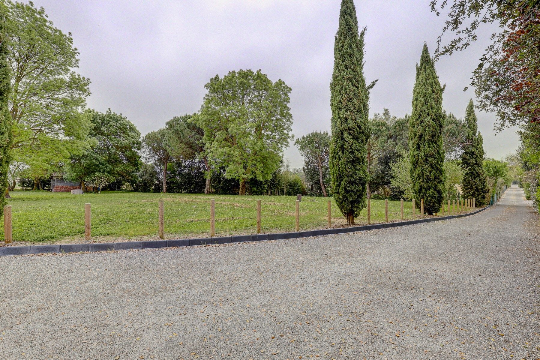 maison de luxe 10 Pièces en vente sur ST PIERRE DE LAGES (31570)