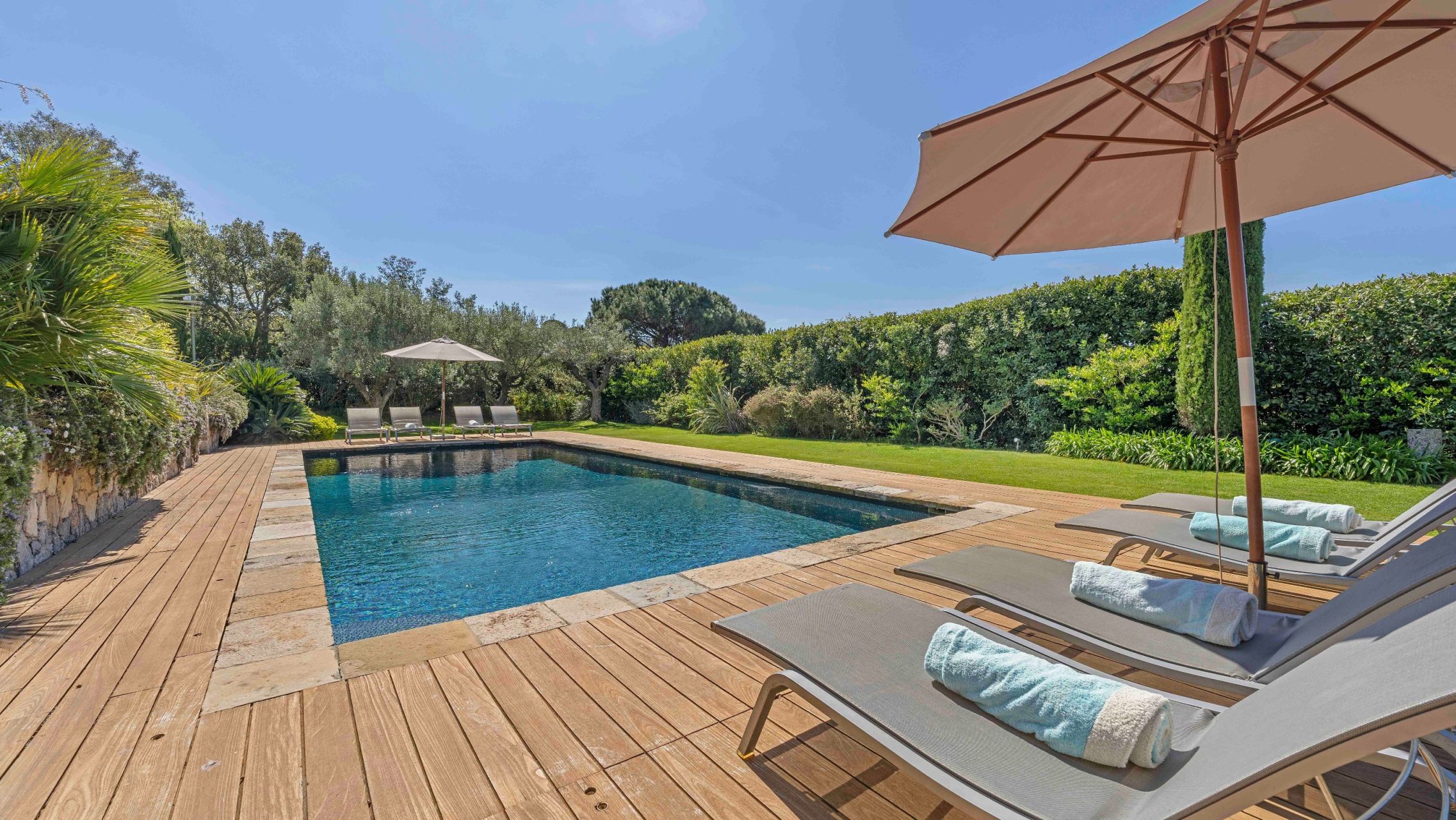 propriété de luxe 10 Pièces en vente sur LA CROIX VALMER (83420)