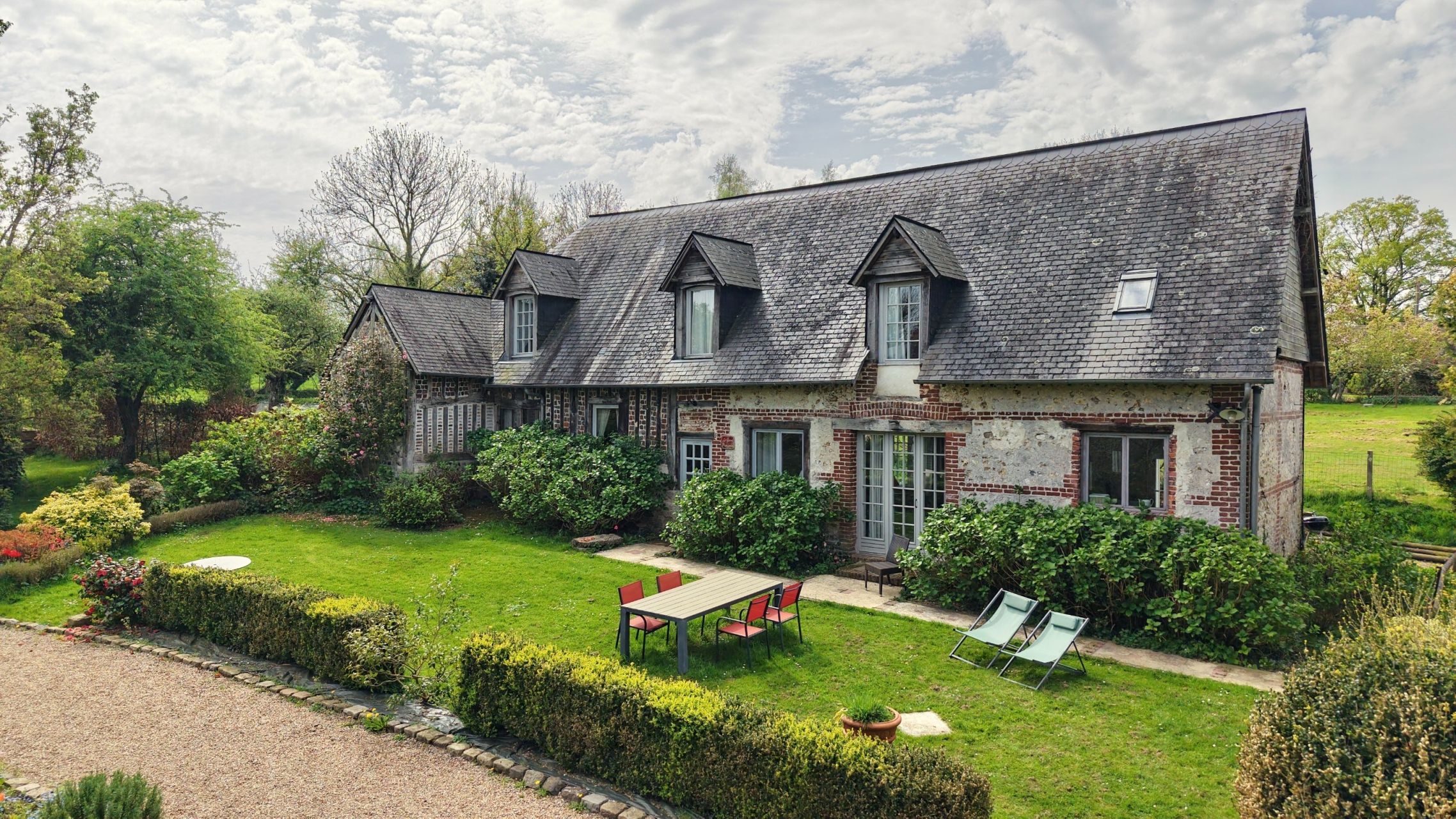 maison de luxe 19 Pièces en vente sur GONNEVILLE SUR HONFLEUR (14600)