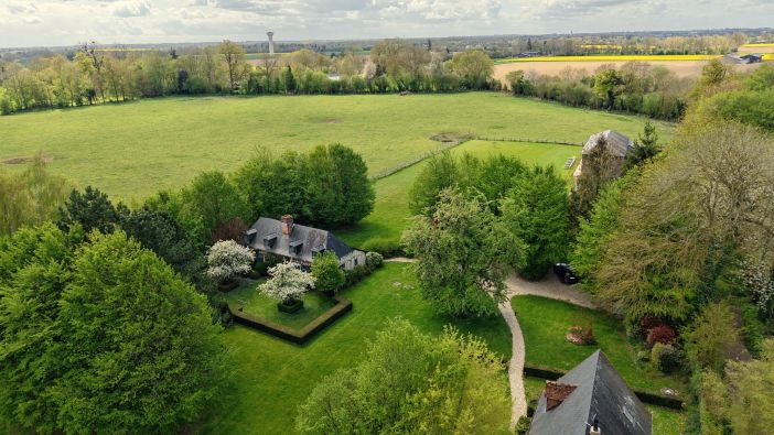Sale Luxury house Morainville-Jouveaux 10&nbsp;Rooms 530&nbsp;m²
