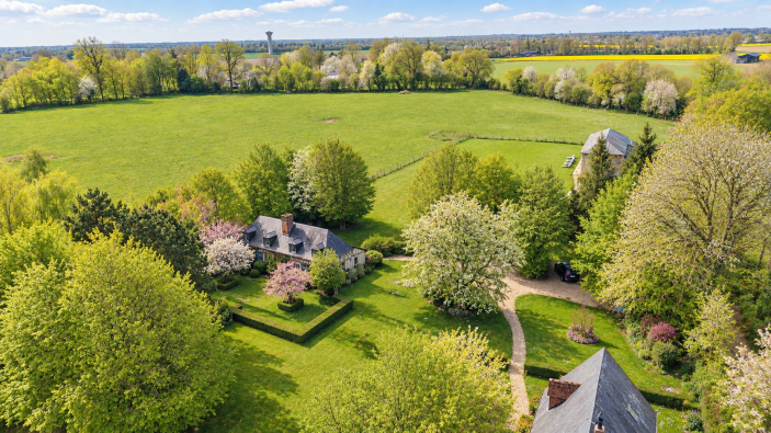 Vente Maison de luxe Morainville-Jouveaux 10&nbsp;Pièces 530&nbsp;m²