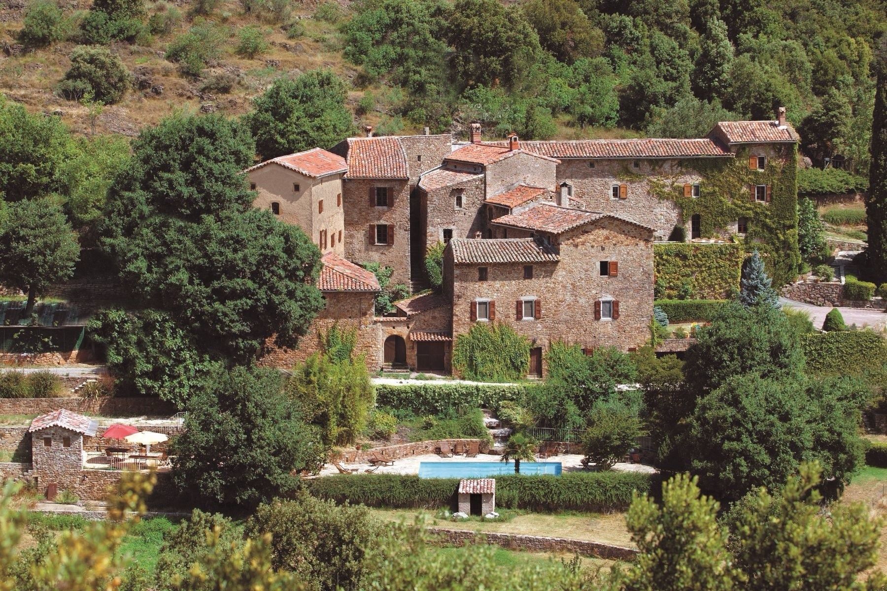 mas 33 Pièces en vente sur ANDUZE (30140)