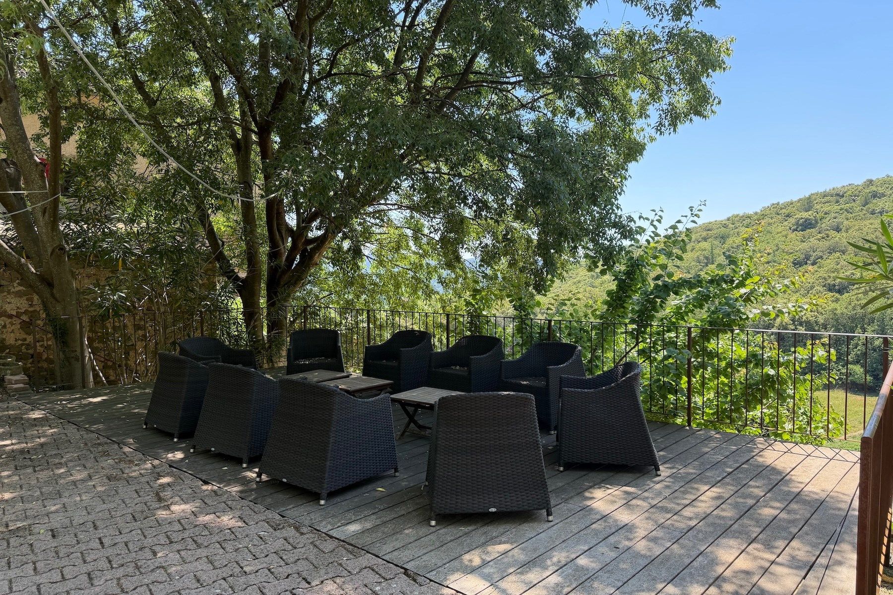 mas 33 Rooms for sale on ANDUZE (30140)