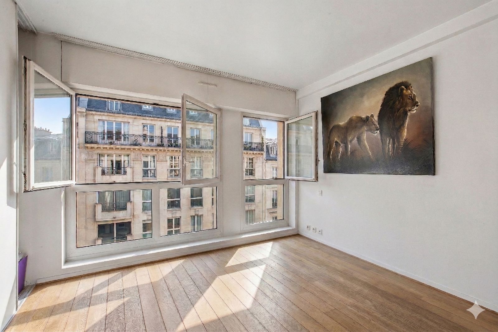 luxury apartment 4 Rooms for sale on PARIS (75016)