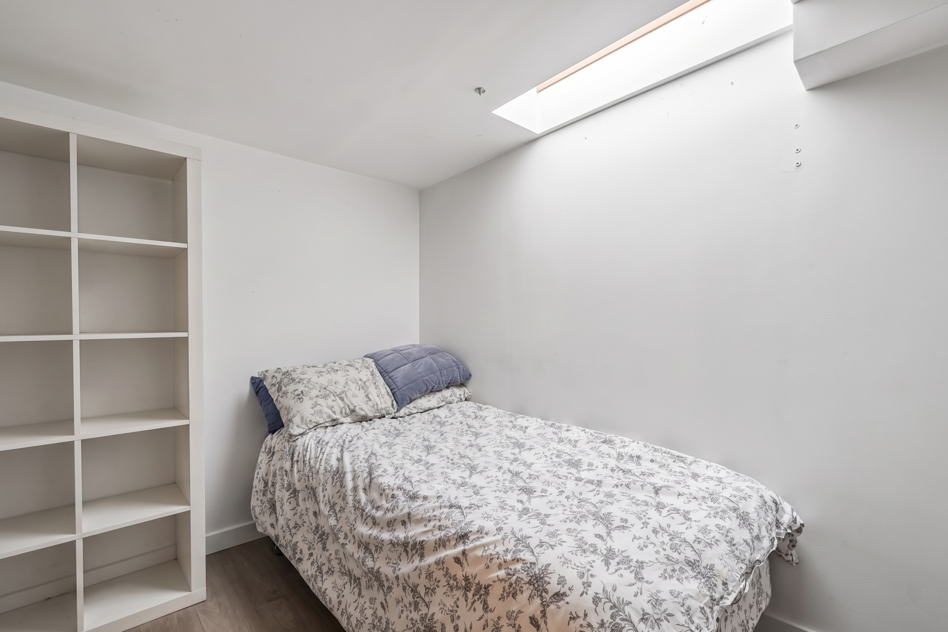 luxury apartment 4 Rooms for sale on PARIS (75018)