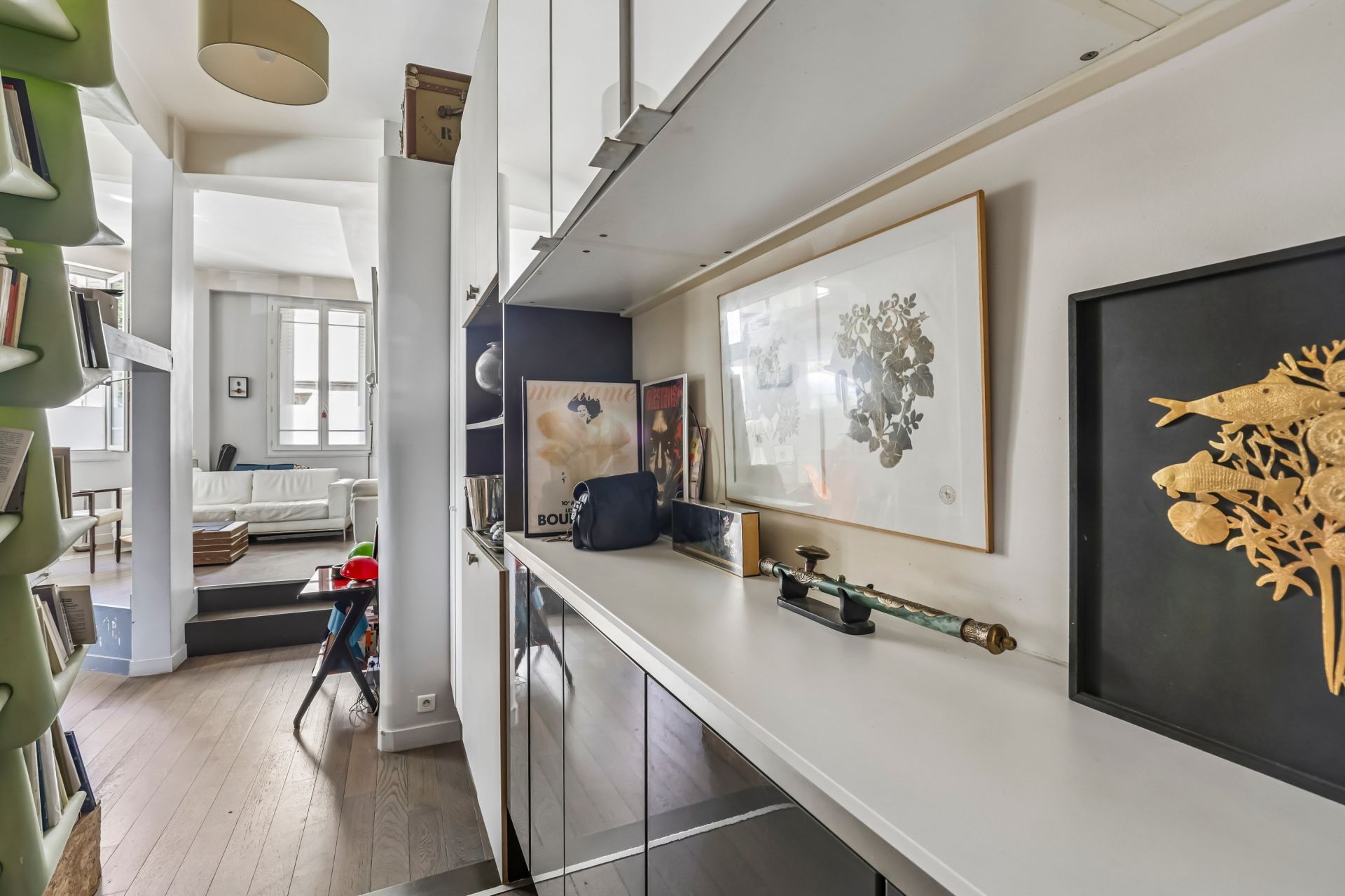 luxury apartment 4 Rooms for sale on PARIS (75018)