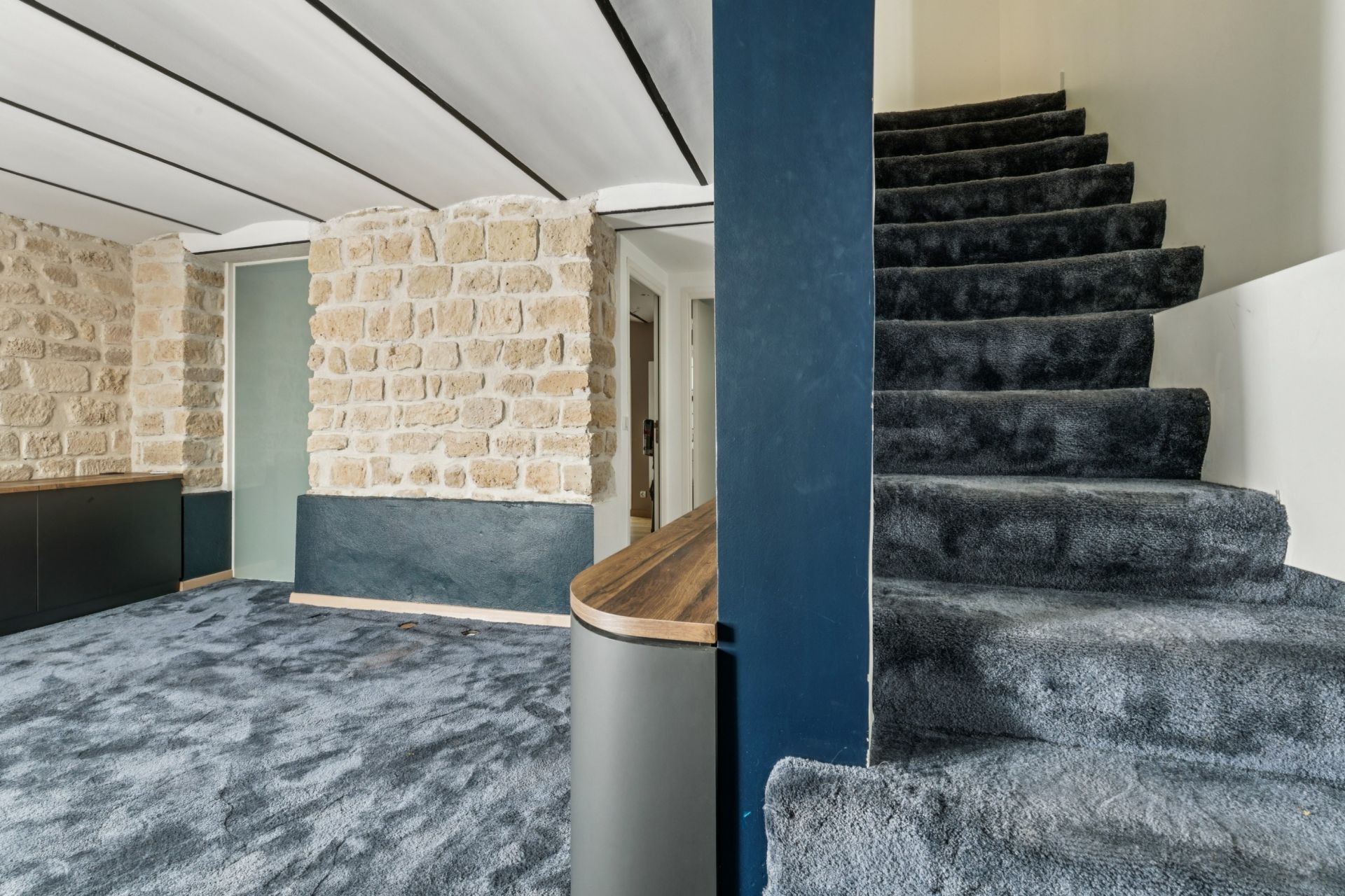 townhouse 7 Rooms for sale on PARIS (75016)