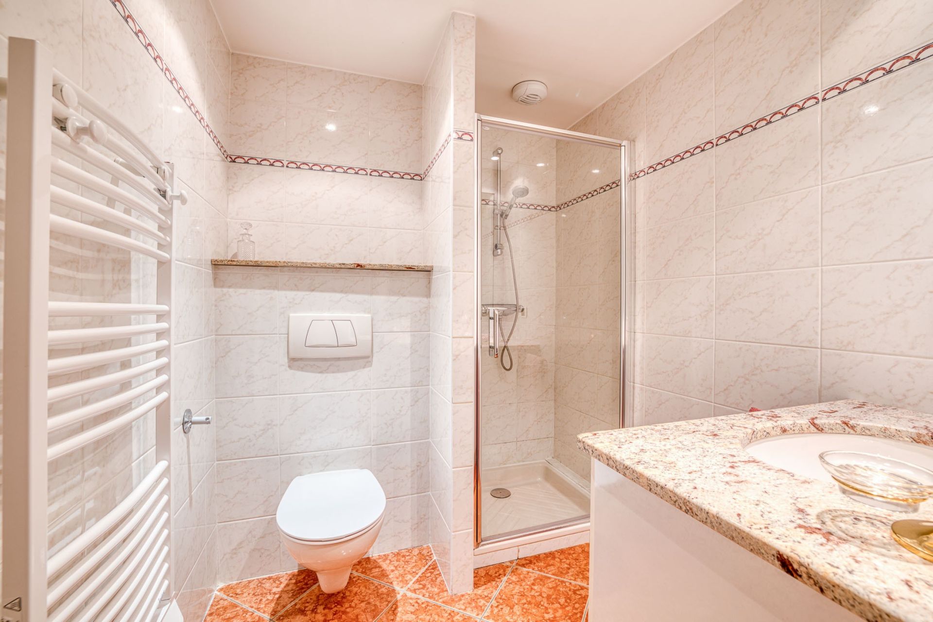 luxury apartment 4 Rooms for rent on ANNECY (74000)