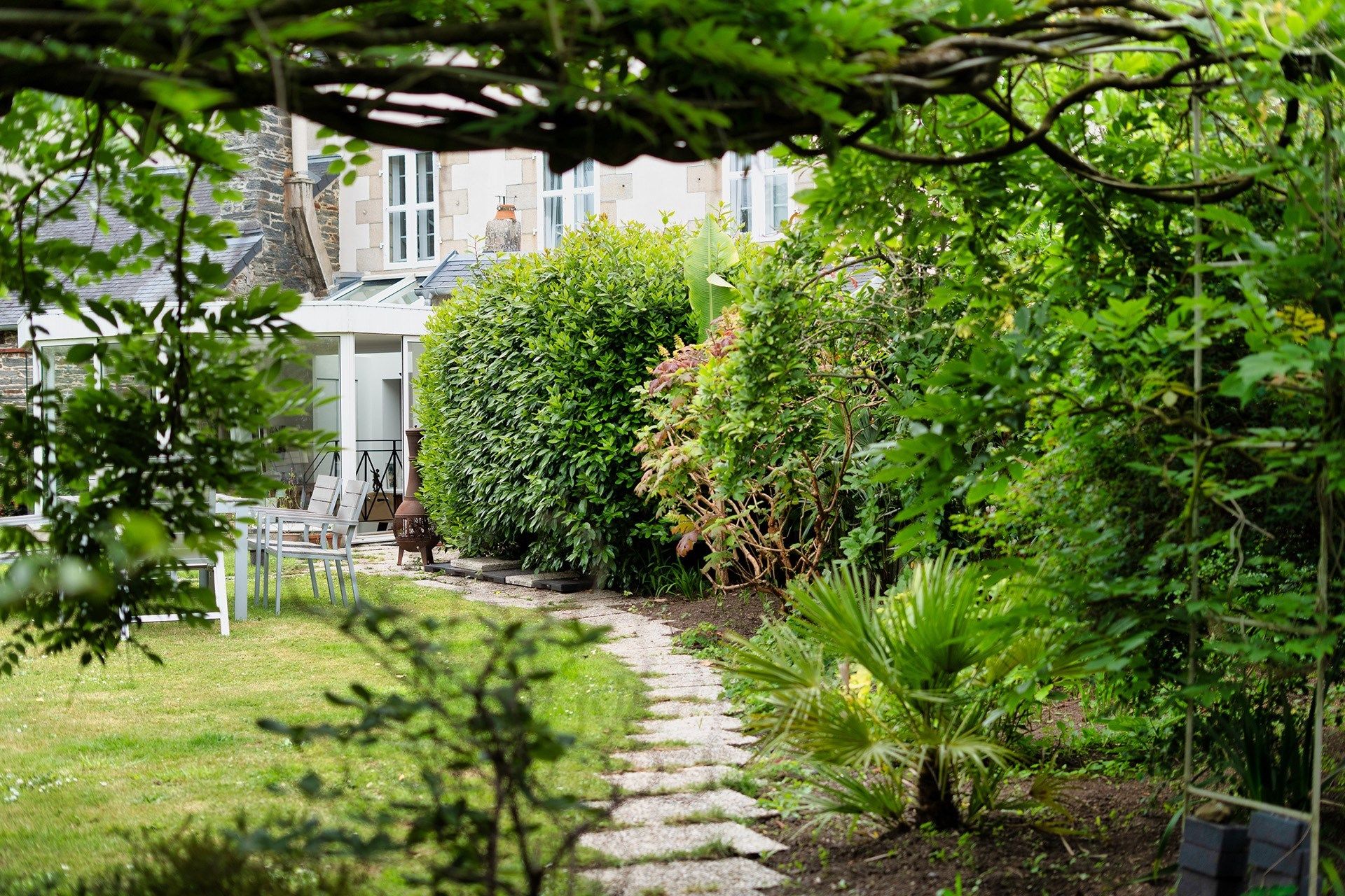 luxury house 11 Rooms for sale on MORLAIX (29600)