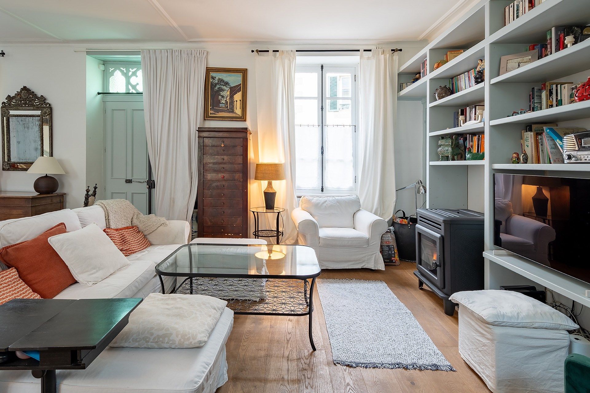 luxury house 11 Rooms for sale on MORLAIX (29600)