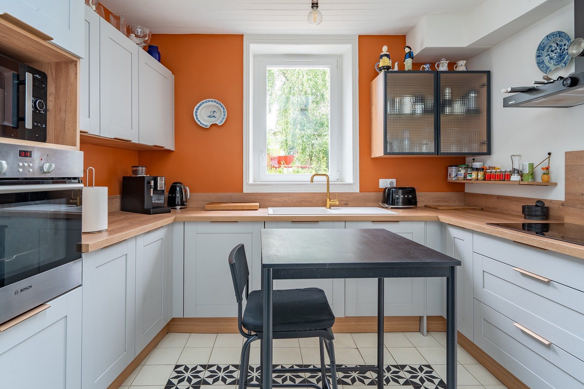 luxury house 11 Rooms for sale on MORLAIX (29600)