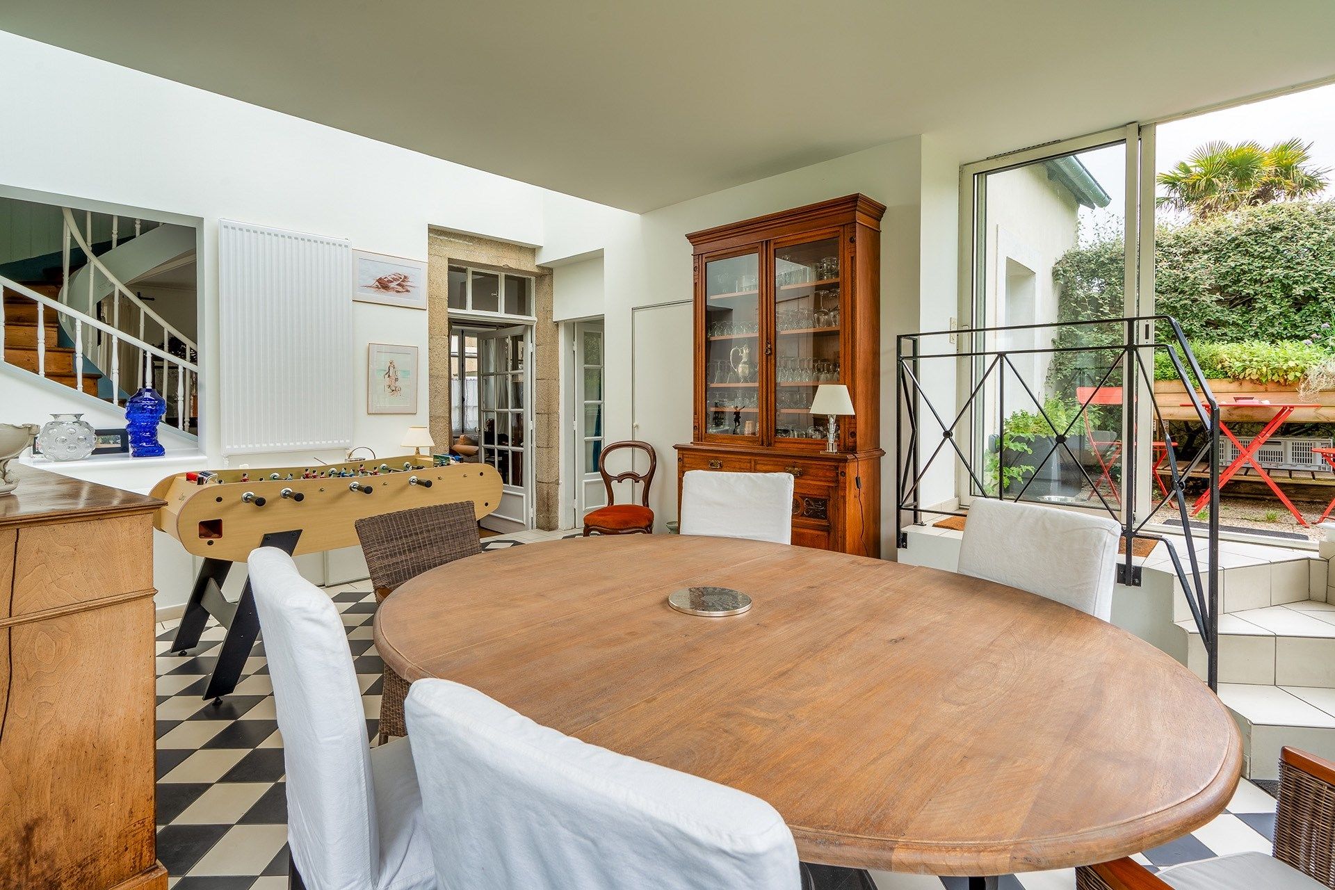 luxury house 11 Rooms for sale on MORLAIX (29600)