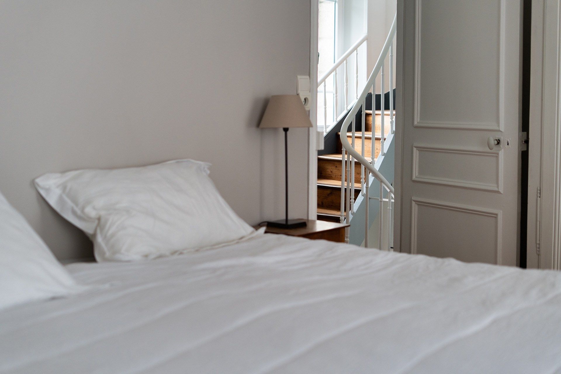 luxury house 11 Rooms for sale on MORLAIX (29600)