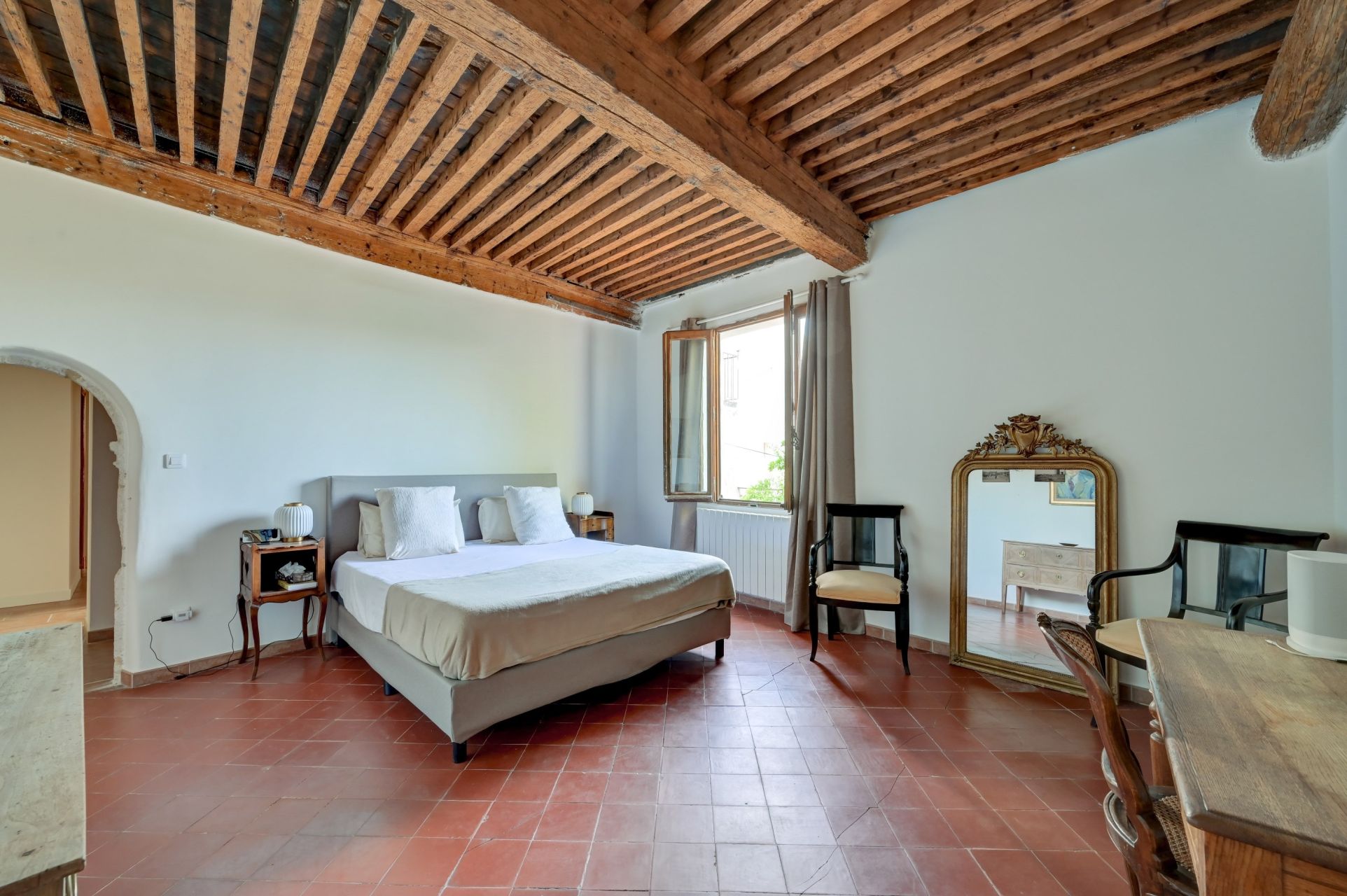 maison de luxe 10 Pièces en vente sur BOULBON (13150)