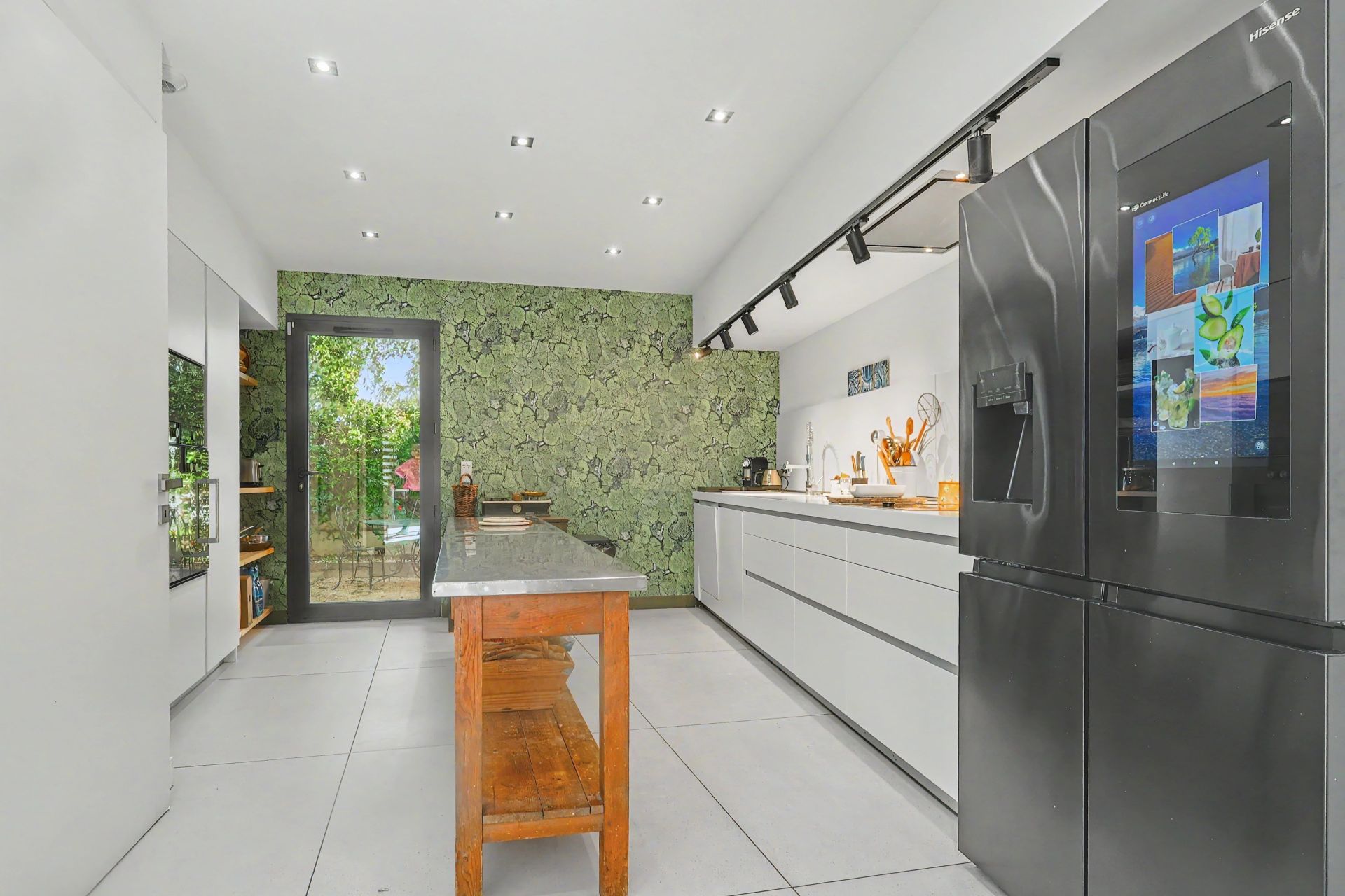 luxury house 6 Rooms for sale on AIX EN PROVENCE (13100)