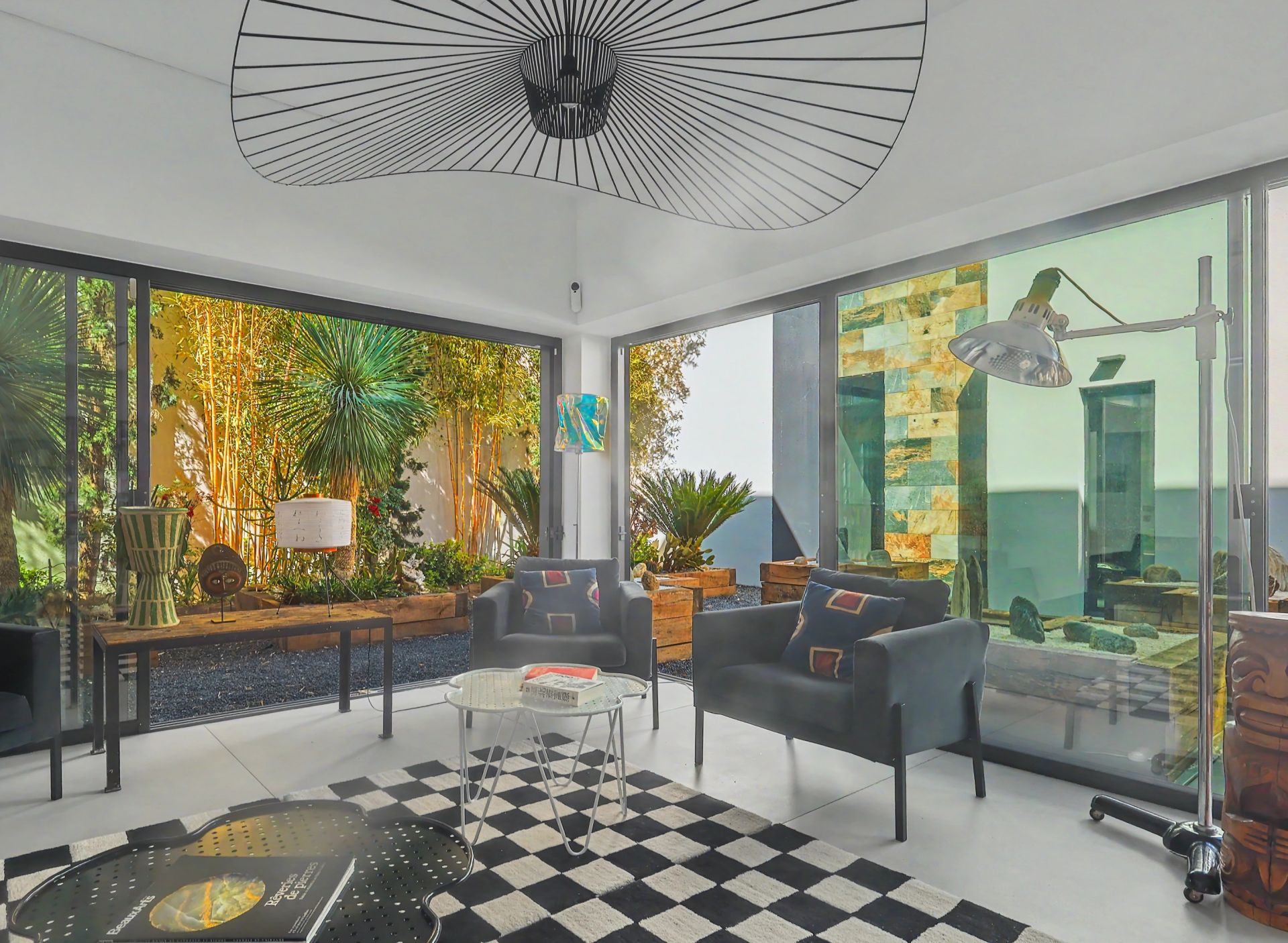 luxury house 6 Rooms for sale on AIX EN PROVENCE (13100)