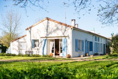 Vente Maison de luxe Breuillet 11&nbsp;Pièces 260&nbsp;m²