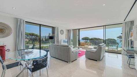 Sale Luxury apartment Sainte-Maxime 4&nbsp;Rooms 124&nbsp;m²