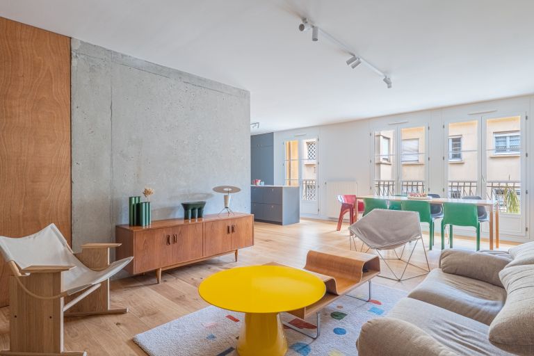 luxury apartment 3 Rooms for sale on LYON (69001)