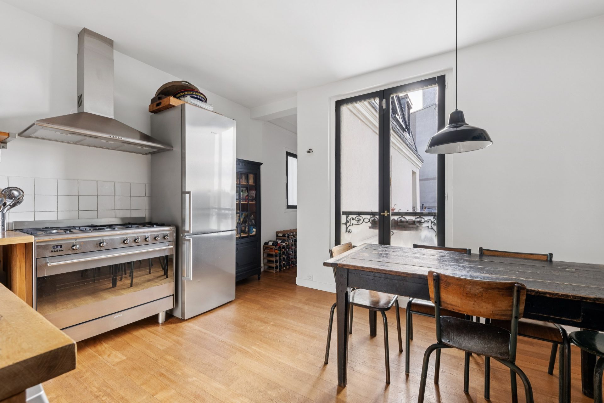 luxury apartment 7 Rooms for sale on PARIS (75009)