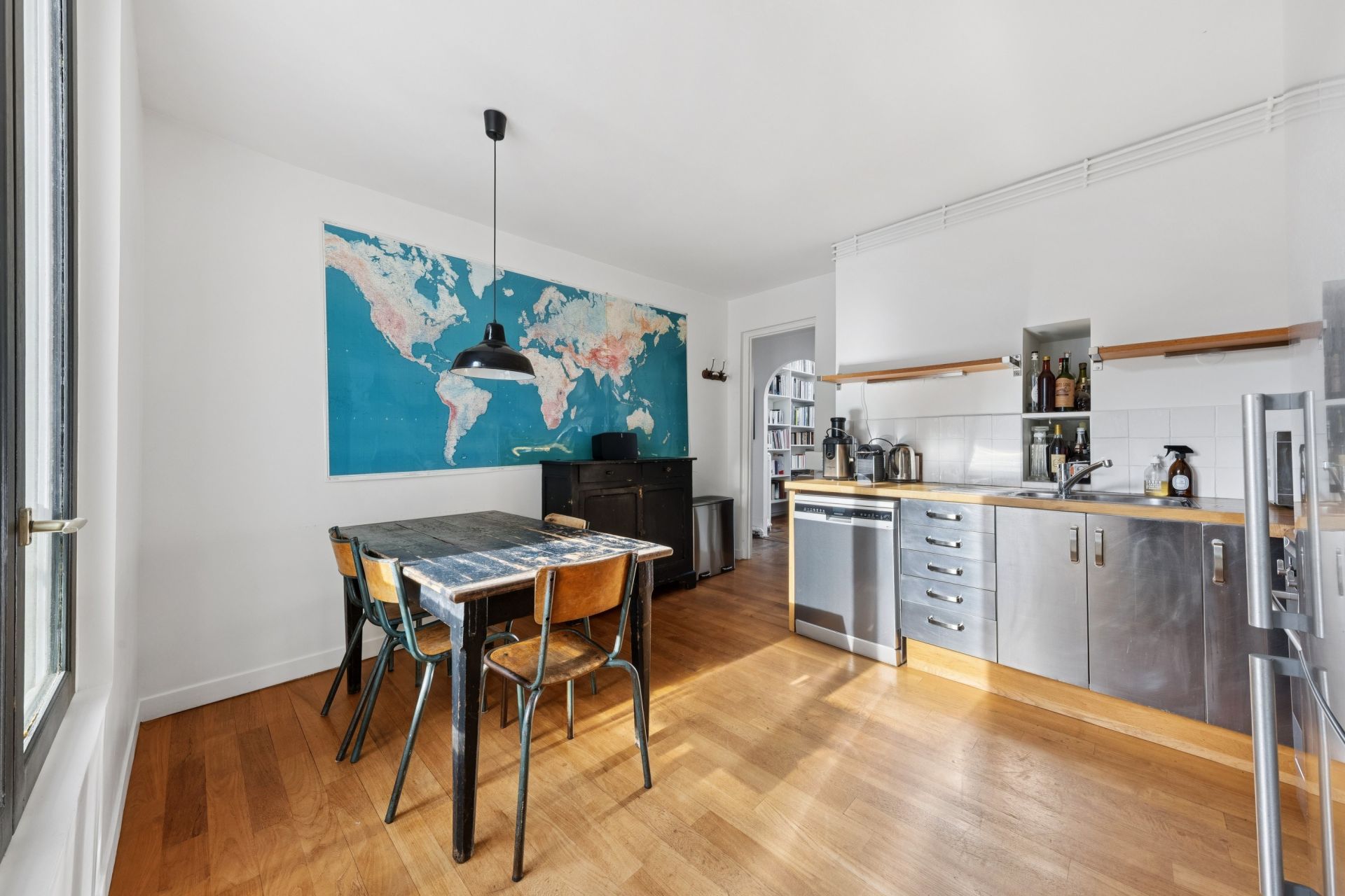 luxury apartment 7 Rooms for sale on PARIS (75009)