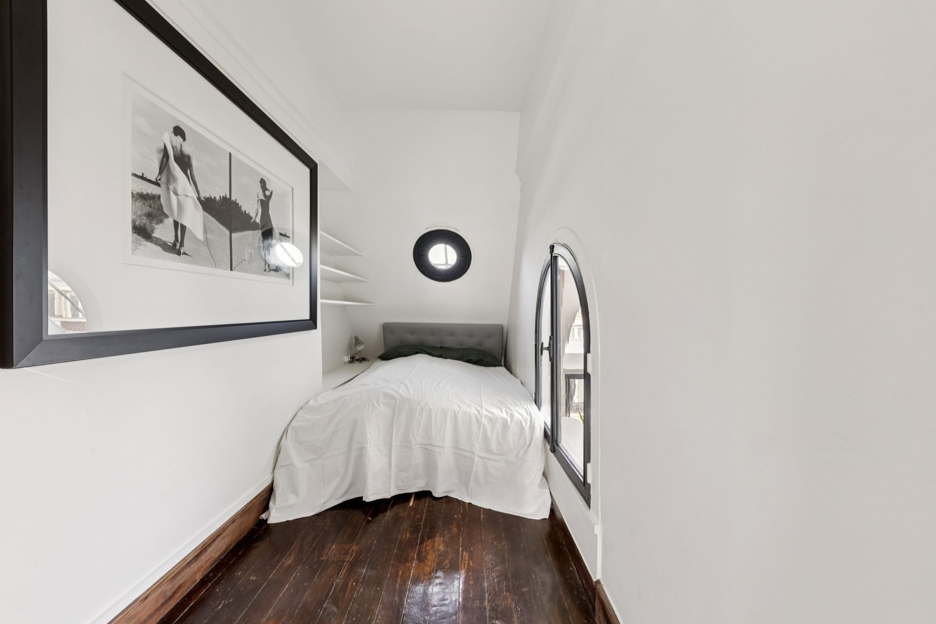 luxury apartment 7 Rooms for sale on PARIS (75009)