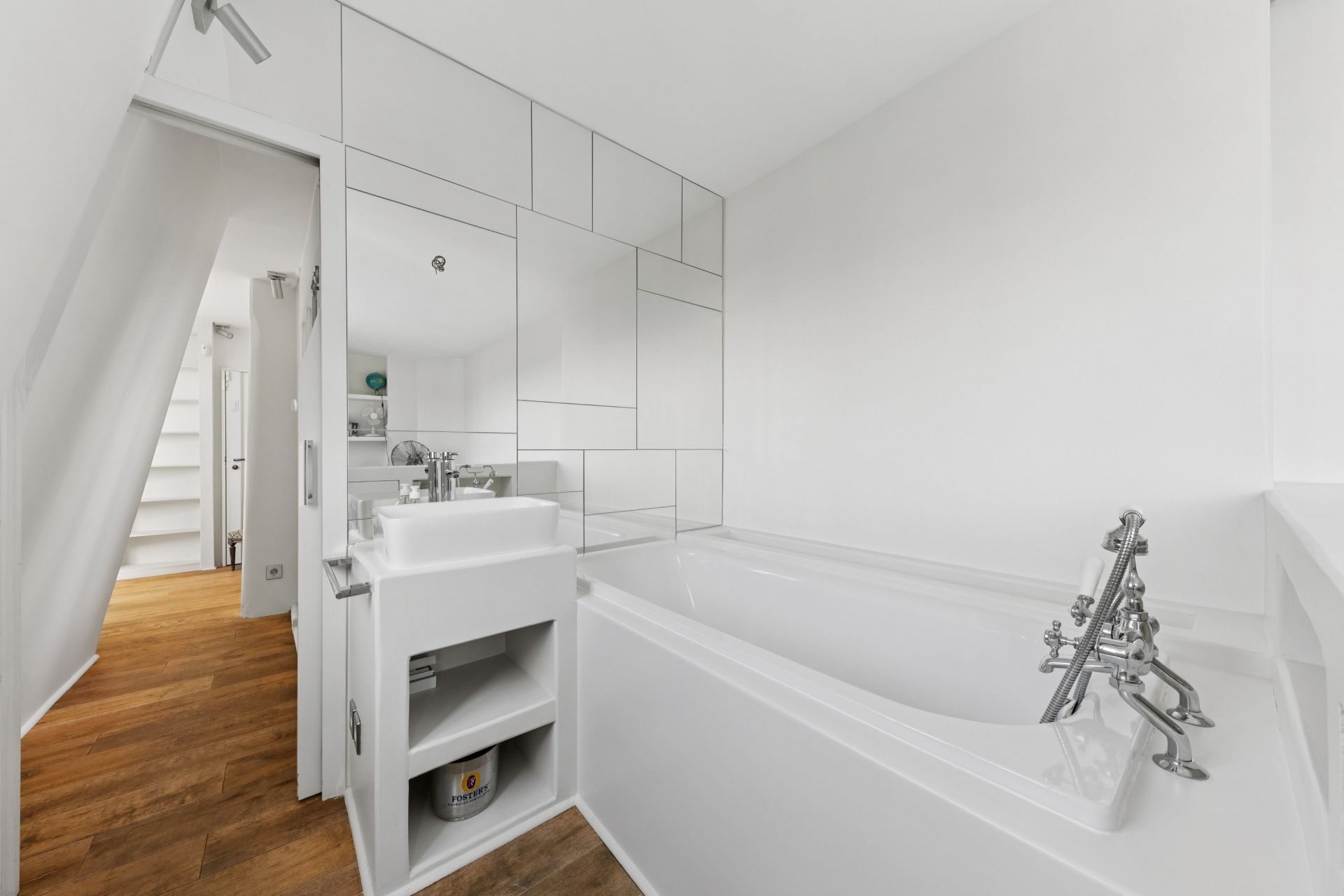luxury apartment 7 Rooms for sale on PARIS (75009)