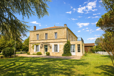 Vente Château Bordeaux 9&nbsp;Pièces 550&nbsp;m²