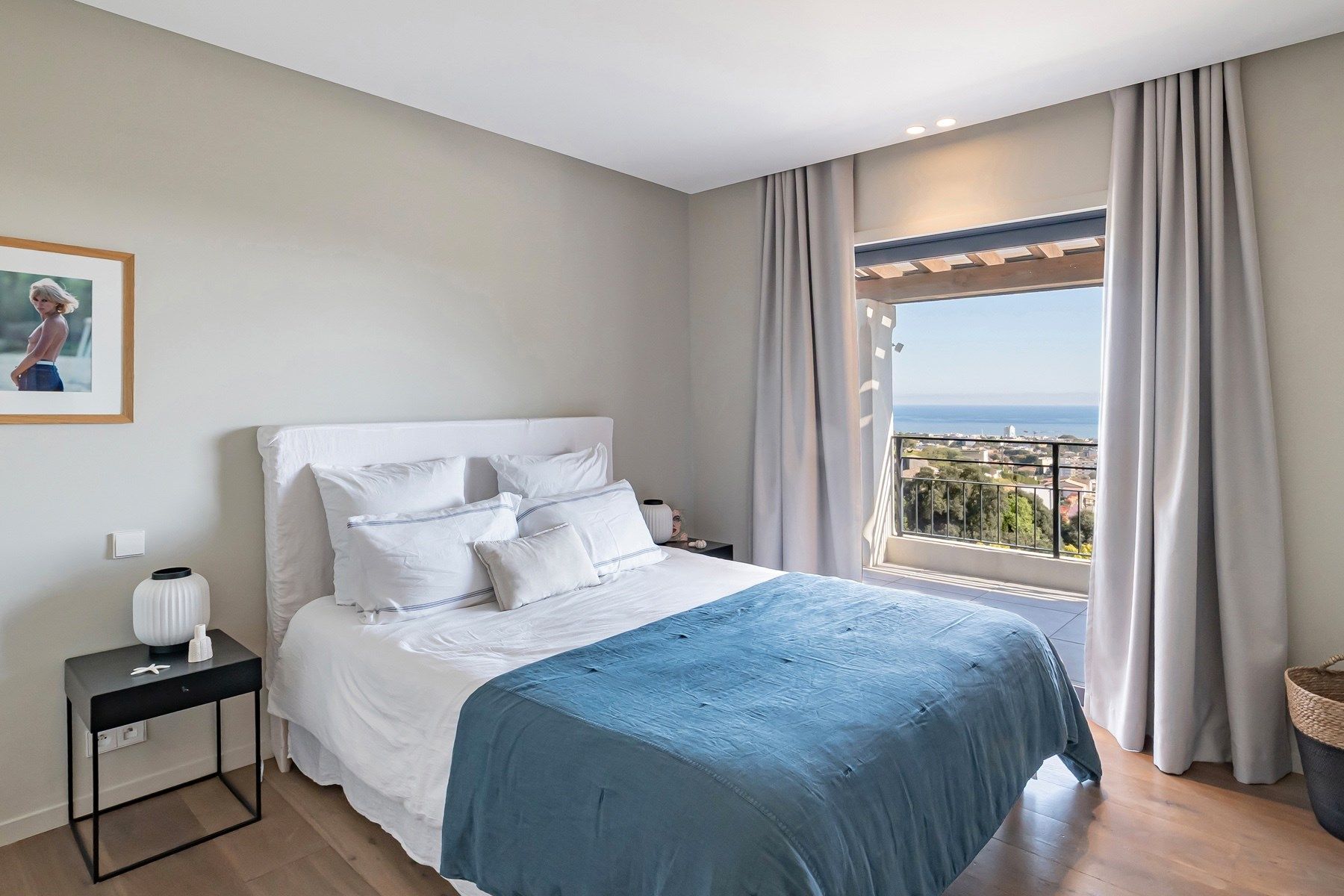 villa de luxe 8 Pièces en vente sur CAGNES SUR MER (06800)