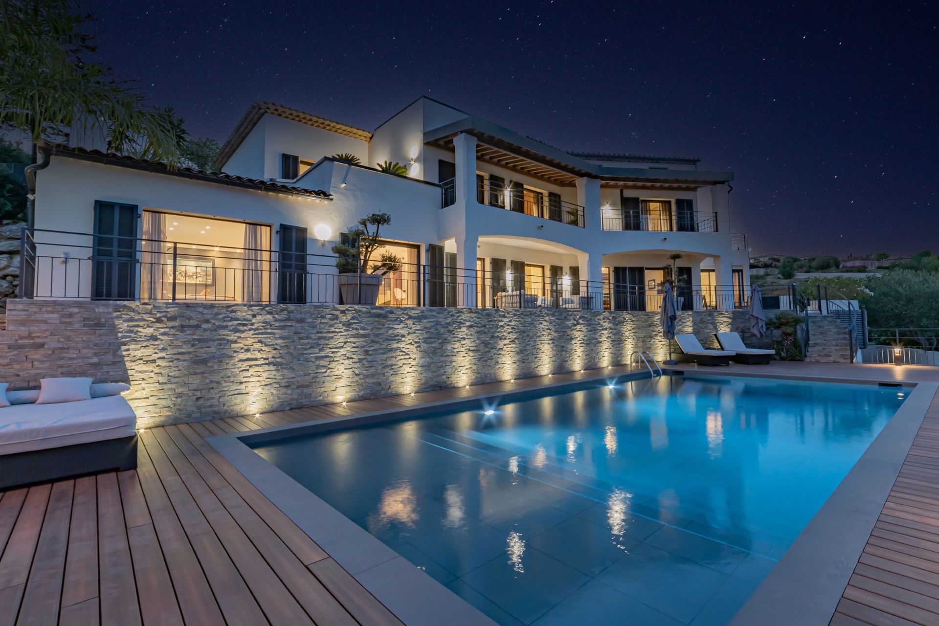 villa de luxe 8 Pièces en vente sur CAGNES SUR MER (06800)