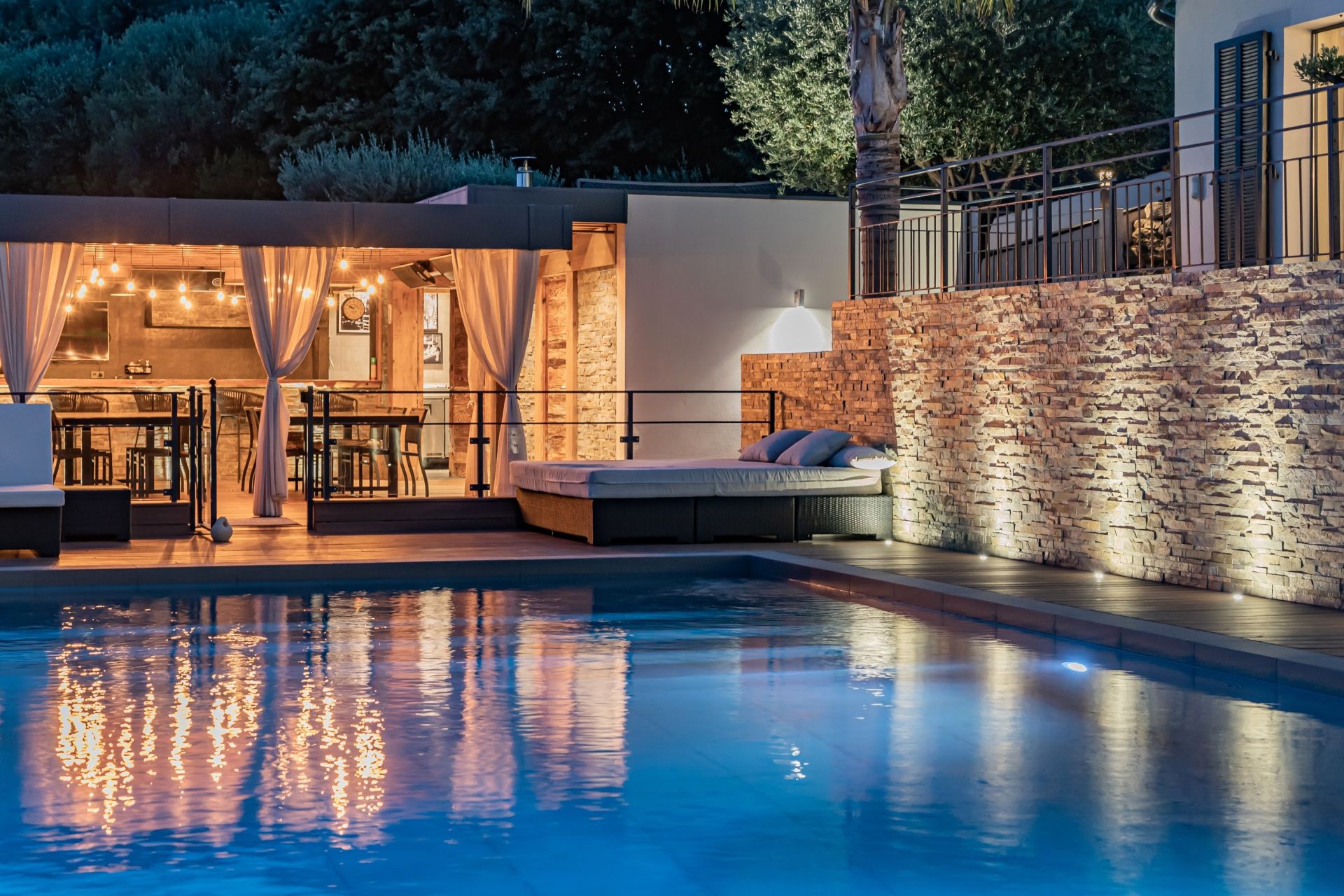 villa de luxe 8 Pièces en vente sur CAGNES SUR MER (06800)
