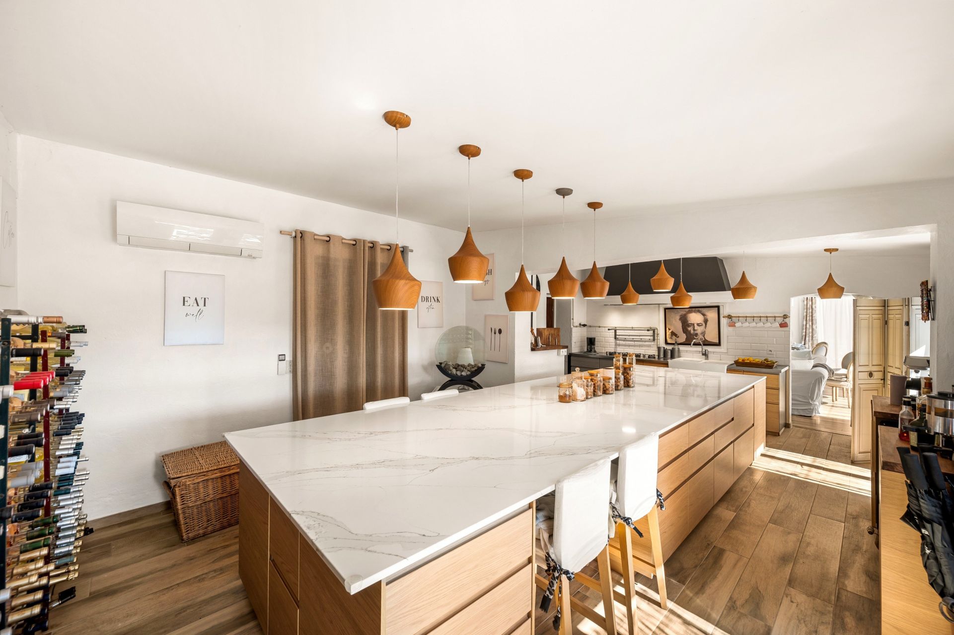 luxury provencale house 13 Rooms for sale on COTIGNAC (83570)