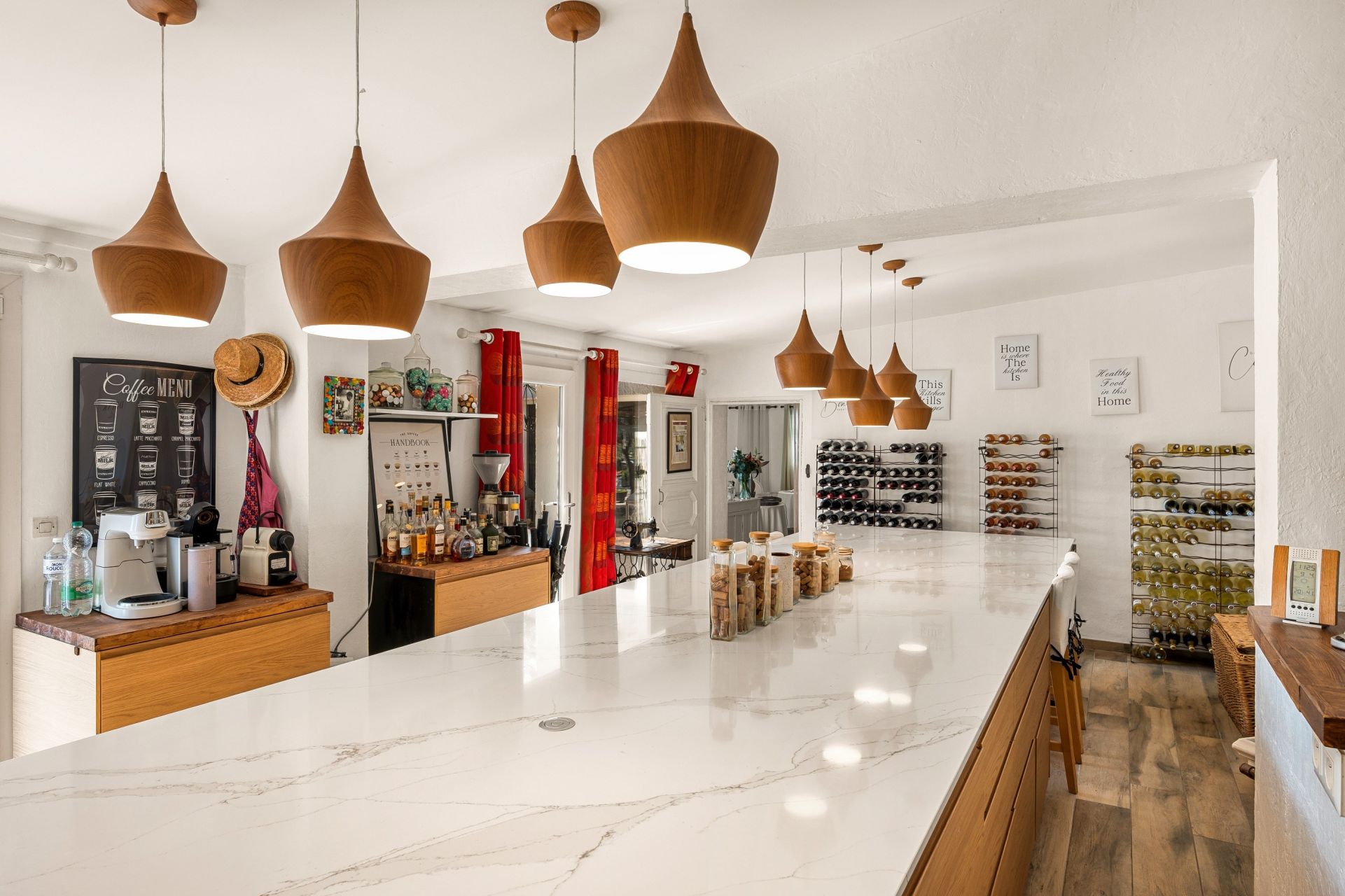 luxury provencale house 13 Rooms for sale on COTIGNAC (83570)