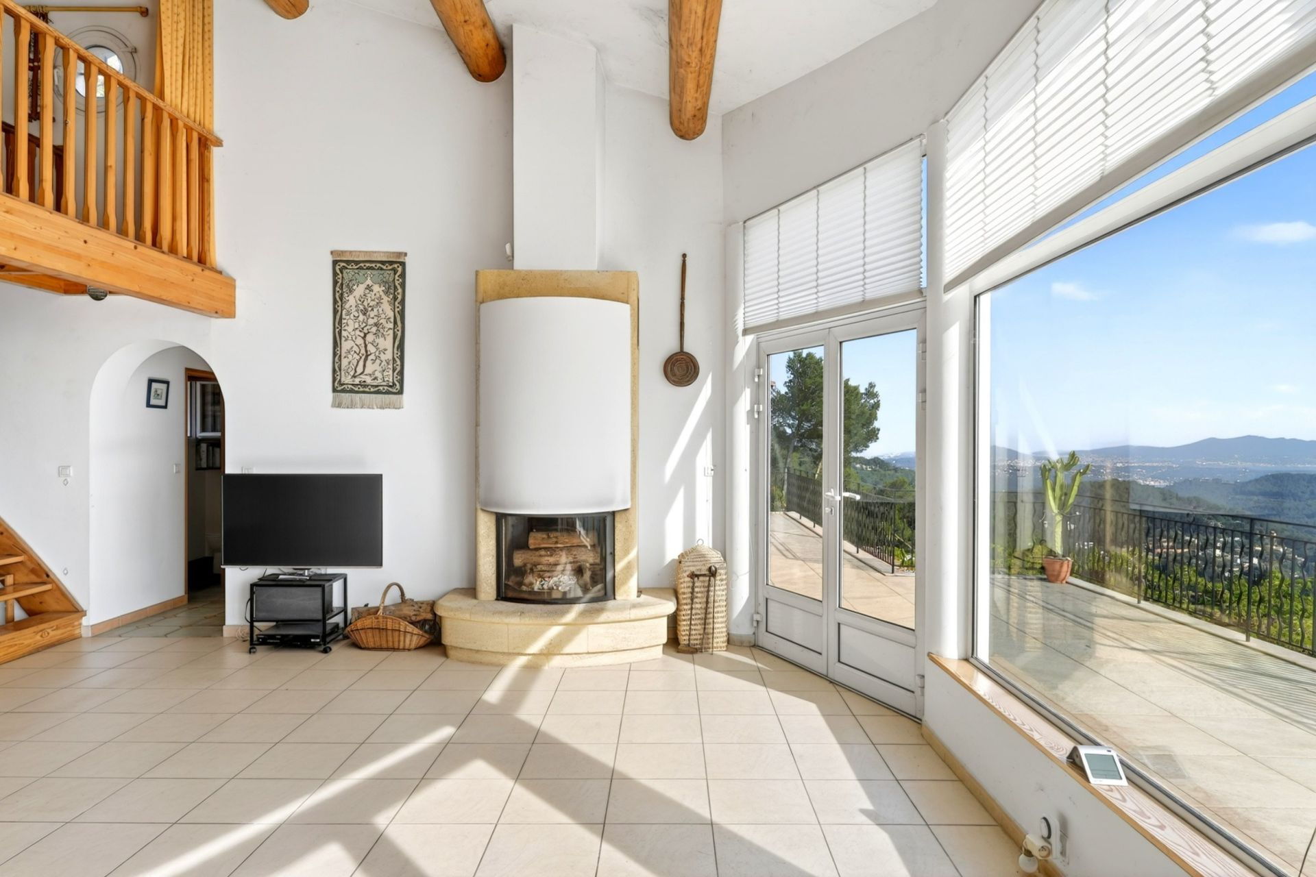 maison de luxe 8 Pièces en vente sur LA CADIERE D AZUR (83740)