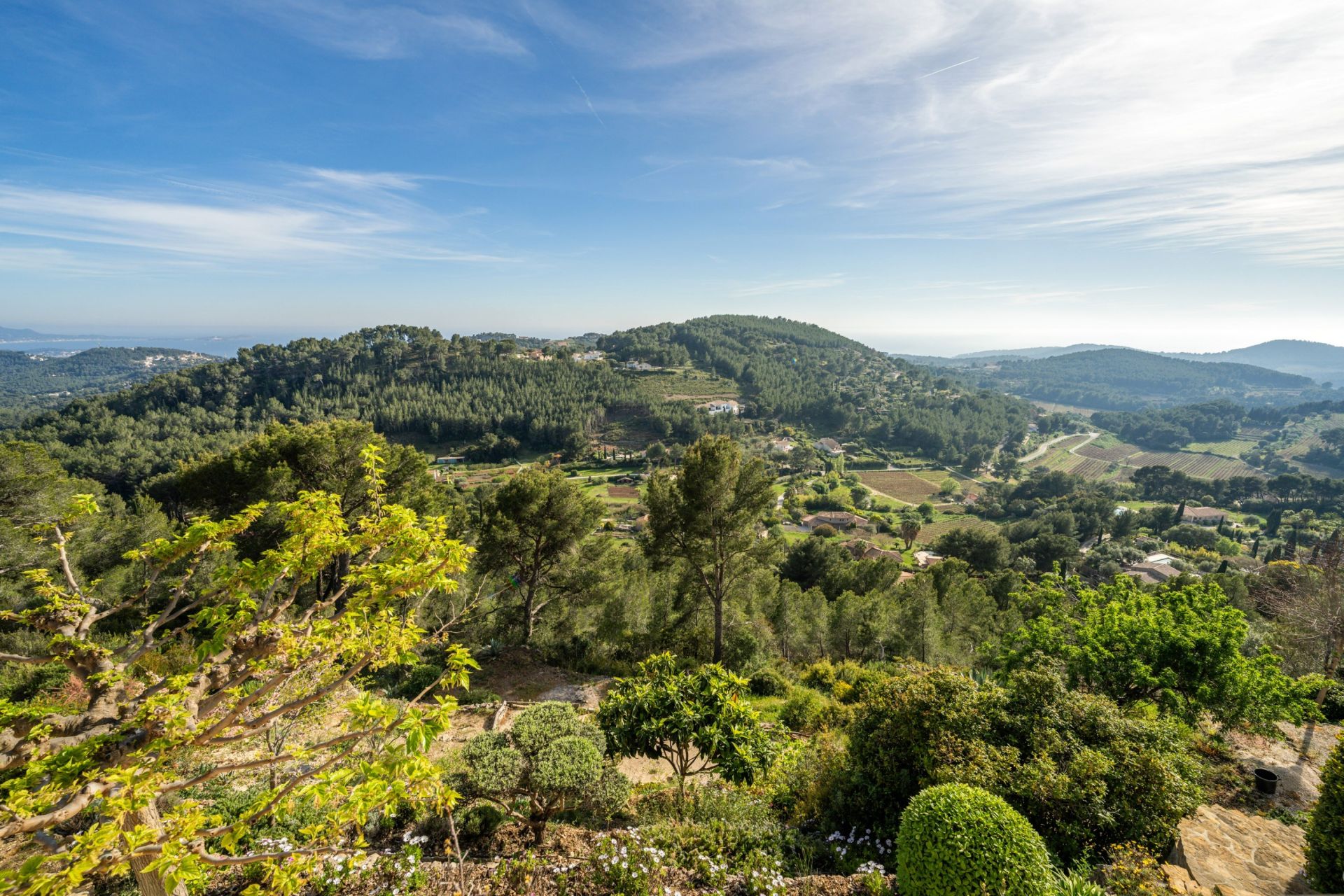 maison de luxe 8 Pièces en vente sur LA CADIERE D AZUR (83740)
