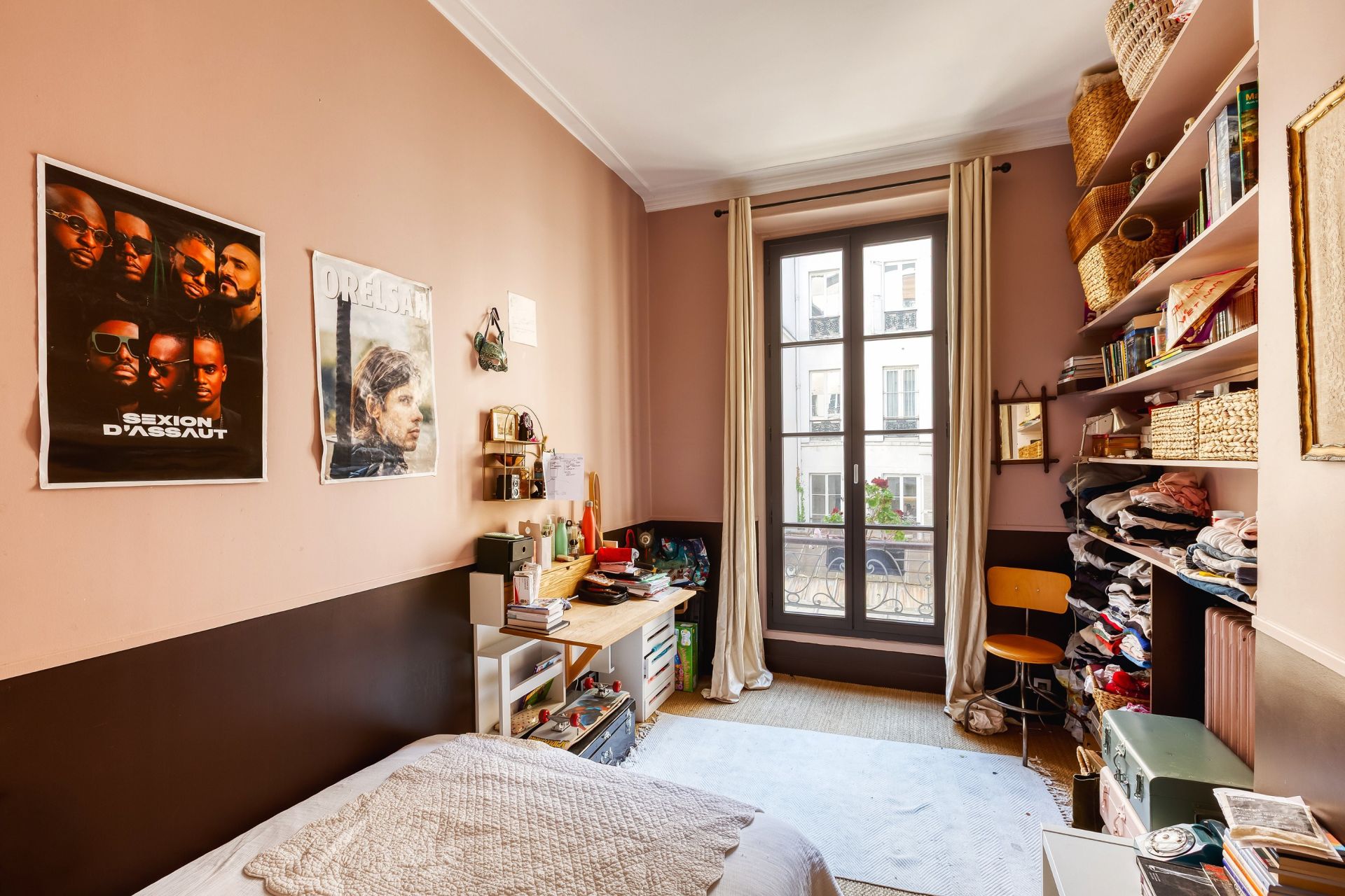 luxury apartment 7 Rooms for sale on PARIS (75010)