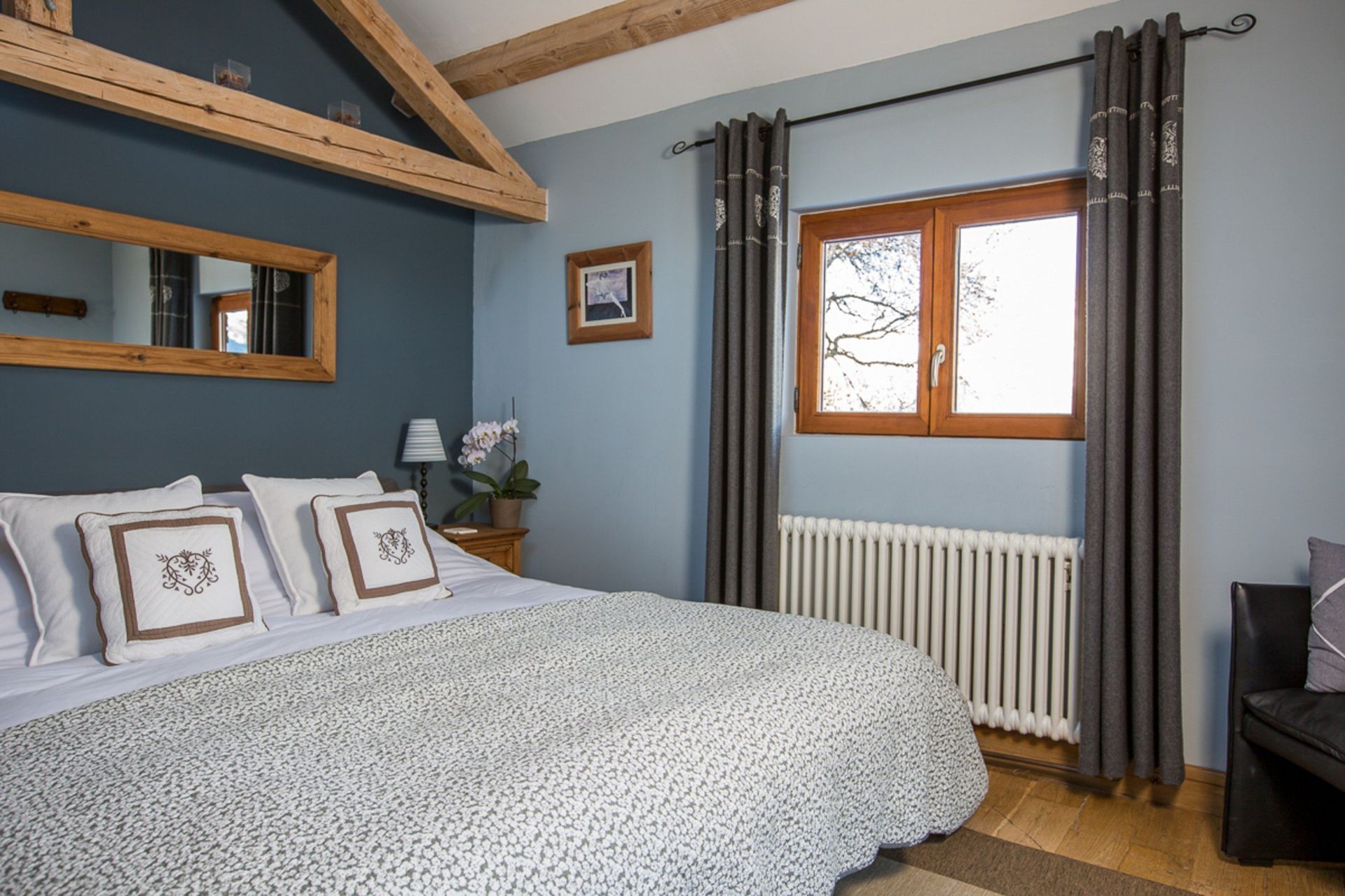 luxury chalet 11 Rooms for sale on LES HOUCHES (74310)