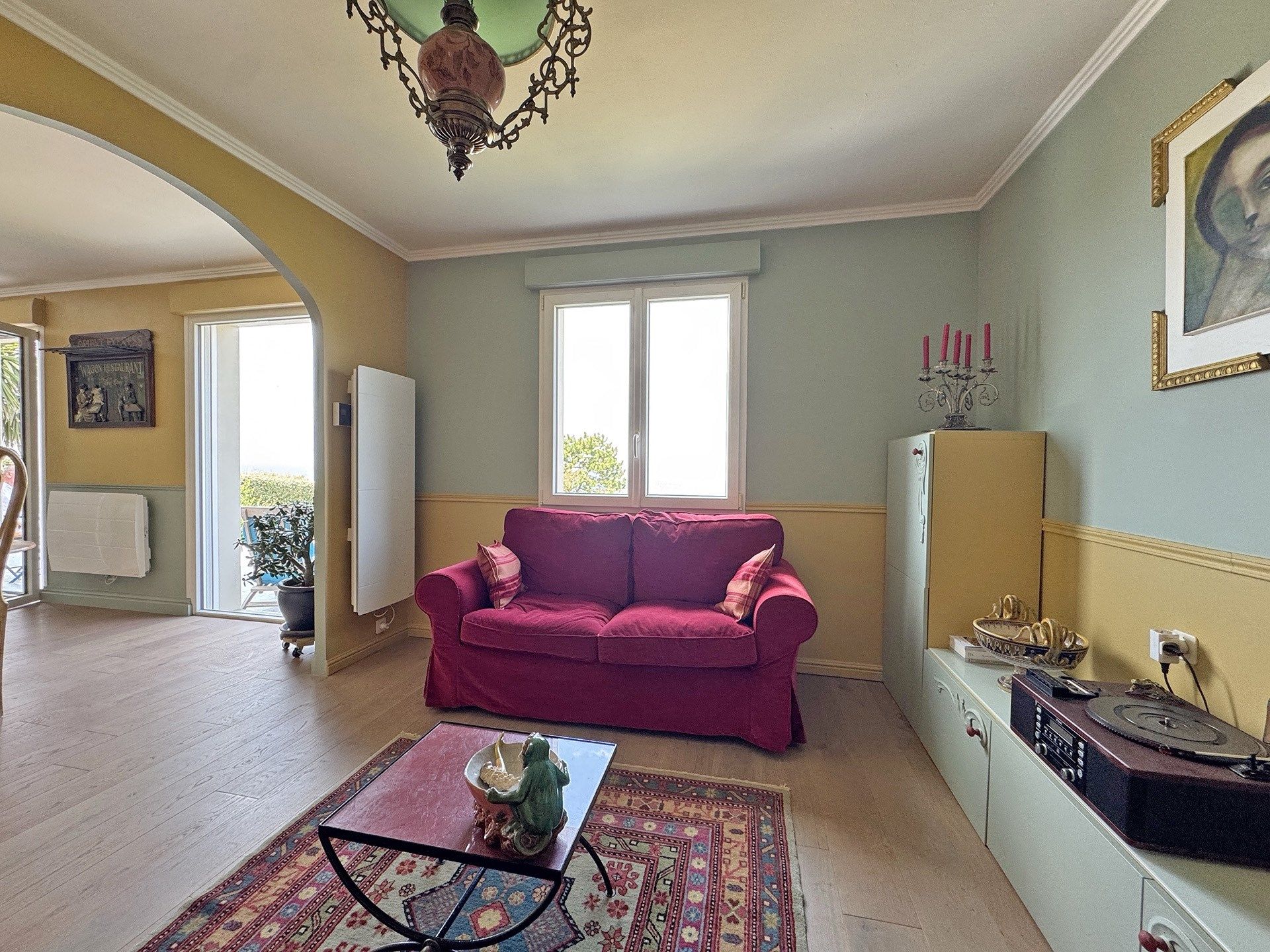 luxury house 7 Rooms for sale on KERLAZ (29100)