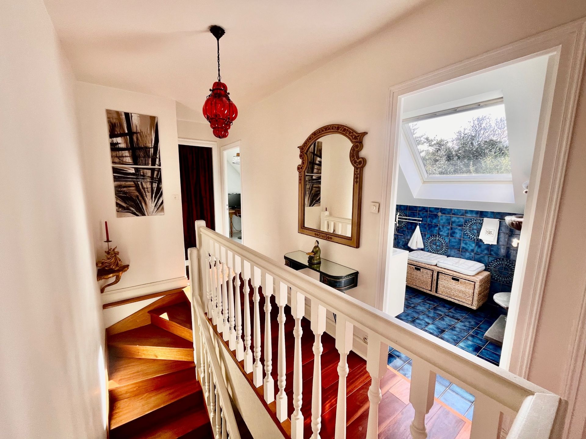 luxury house 7 Rooms for sale on KERLAZ (29100)