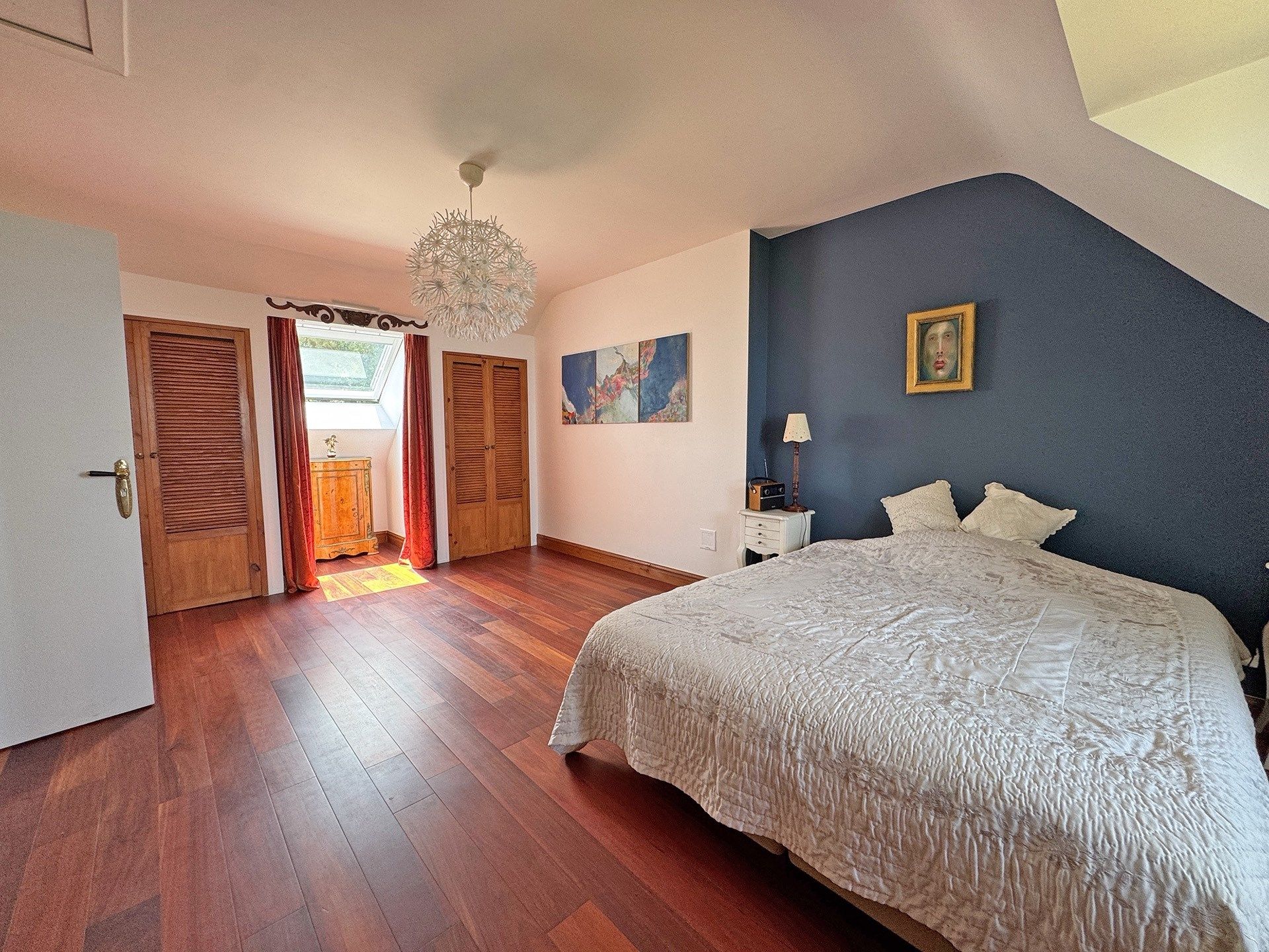 luxury house 7 Rooms for sale on KERLAZ (29100)