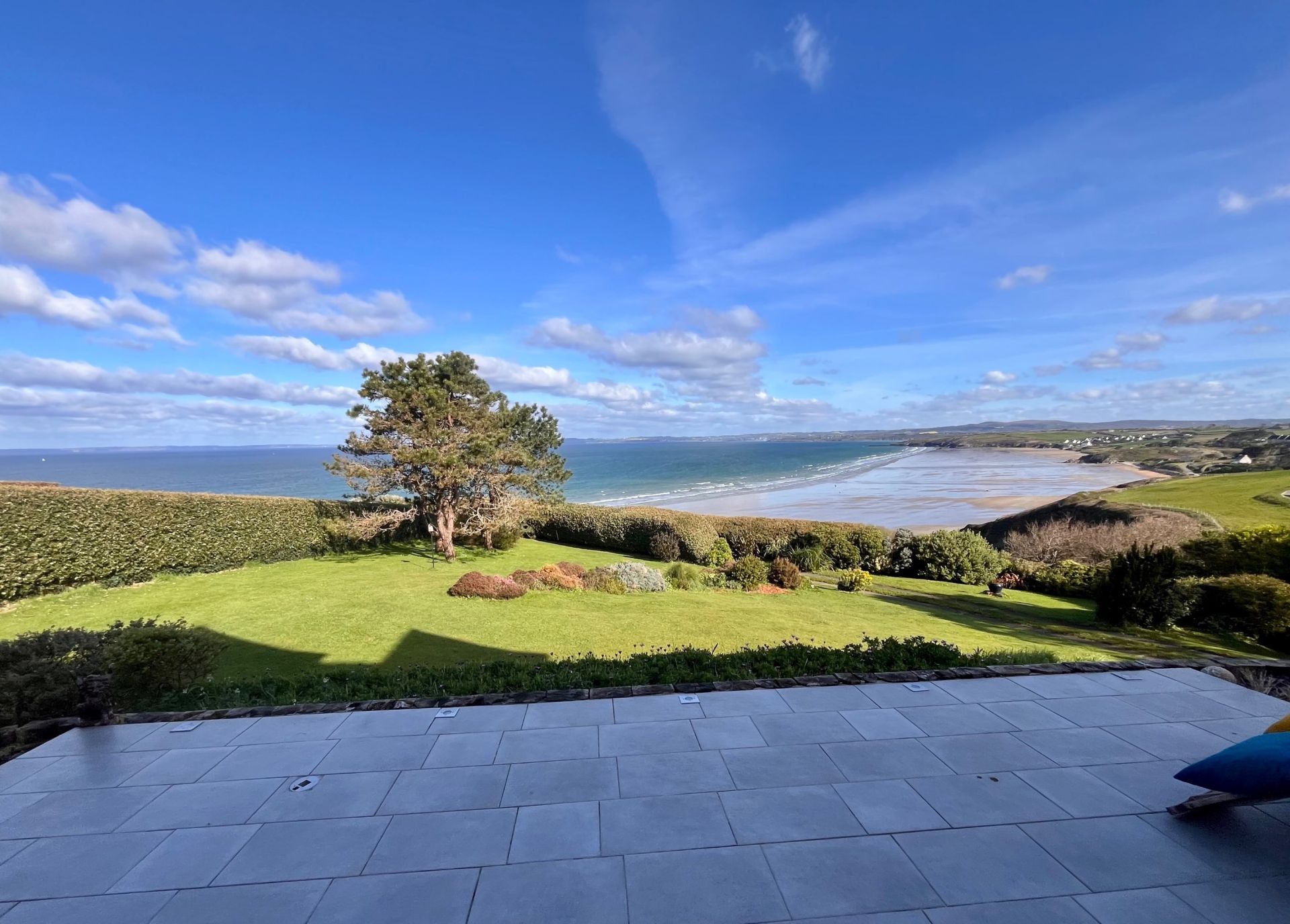 maison de luxe 7 Pièces en vente sur KERLAZ (29100)