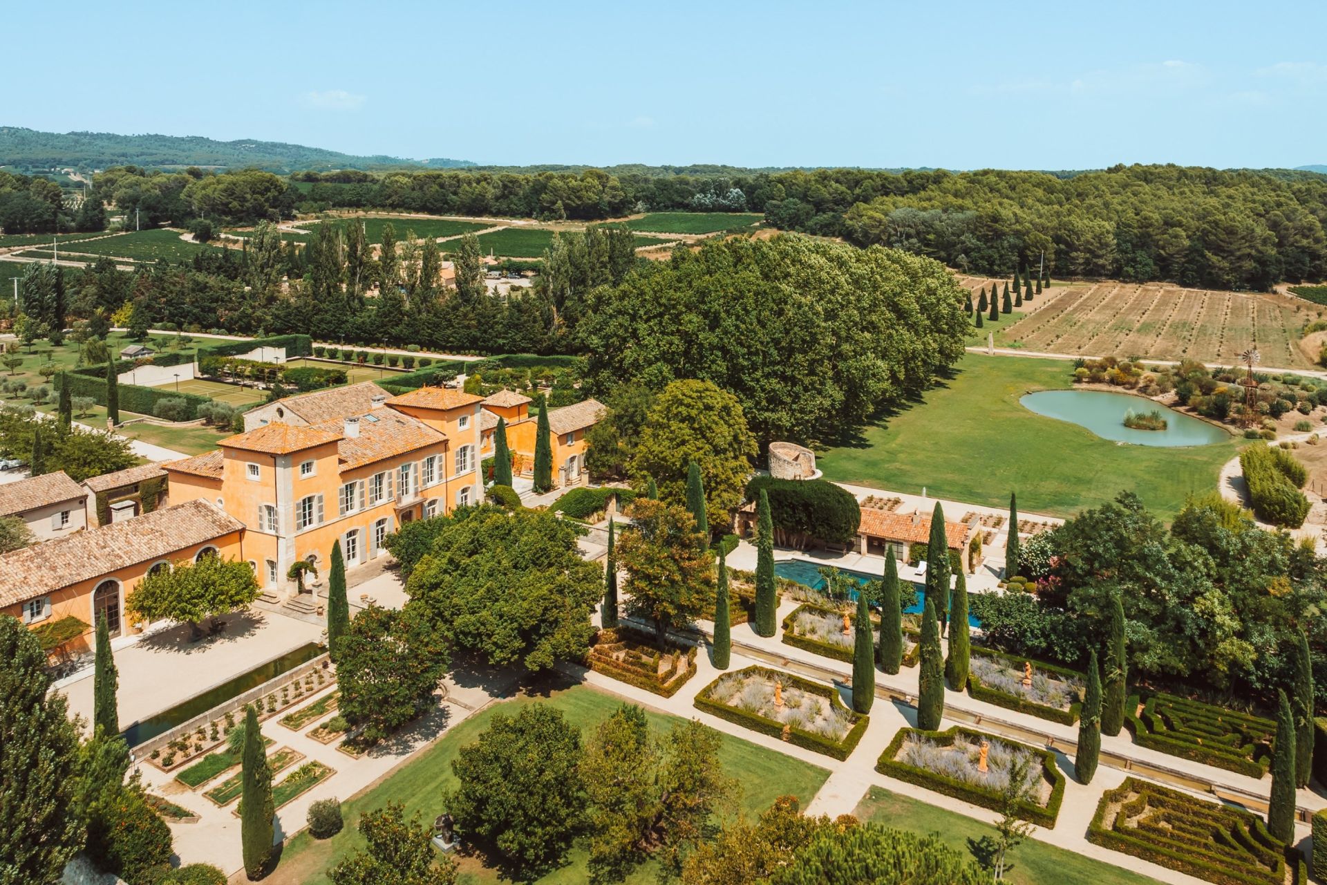 propriété de luxe 20 Pièces en location saisonnière sur AIX EN PROVENCE (13100)