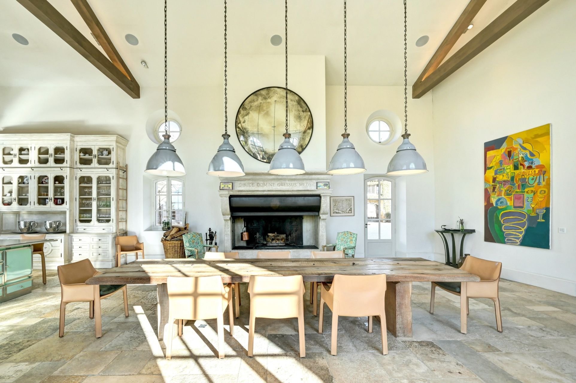 propriété de luxe 20 Pièces en location saisonnière sur LAMBESC (13410)